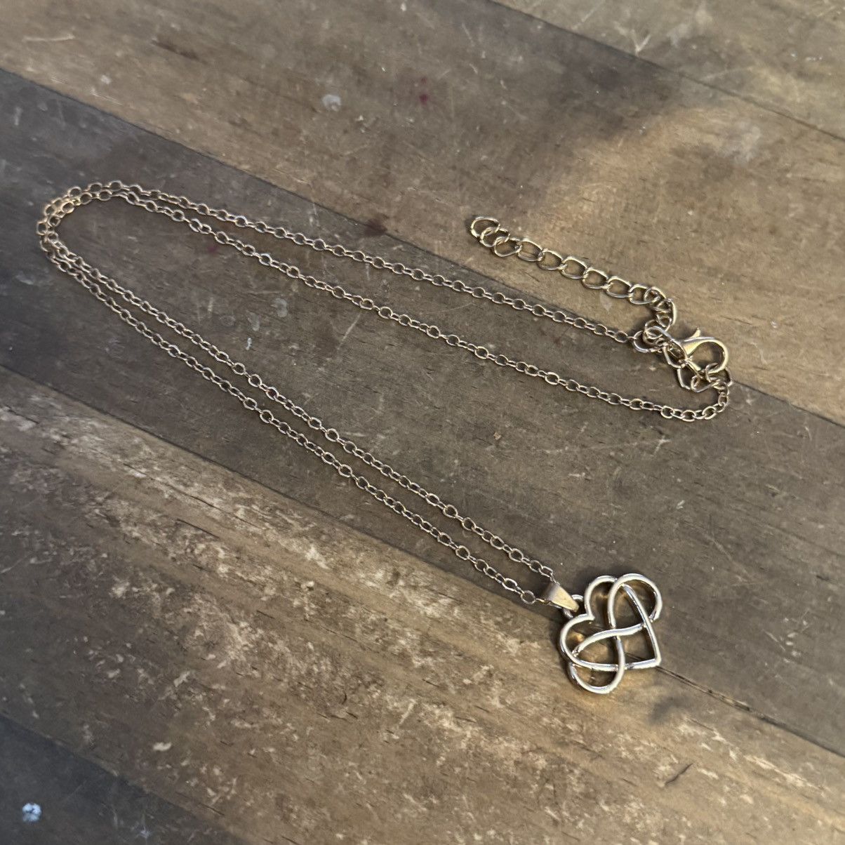 Other Gold tone infinity heart pendant necklace Size ONE SIZE - 3 Thumbnail