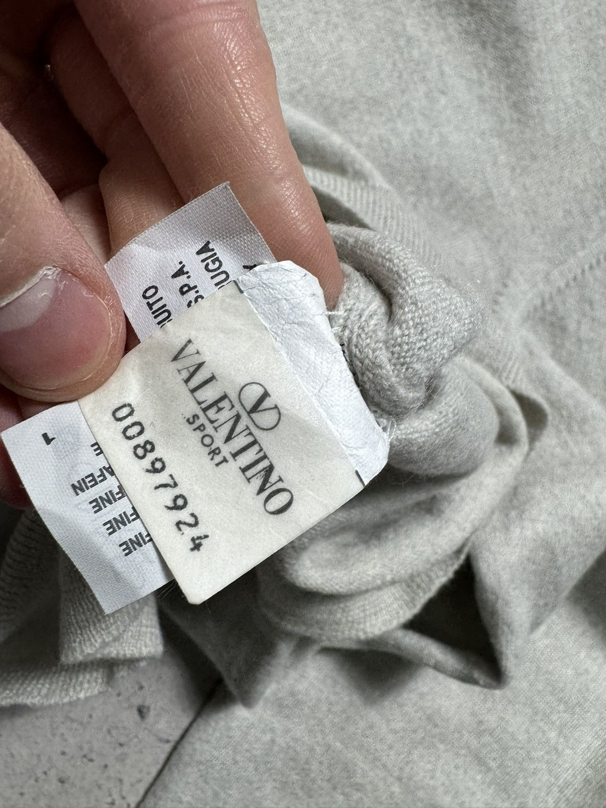 Valentino Valentino Sport Grey Luxury Vintage Sweatshirt Size US L / EU 52-54 / 3 - 9 Thumbnail