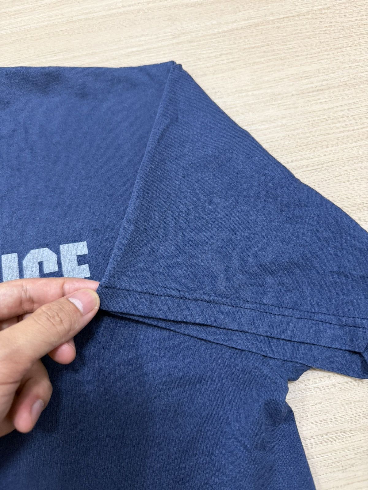 Other Vintage 90s police tee Size US L / EU 52-54 / 3 - 5 Thumbnail