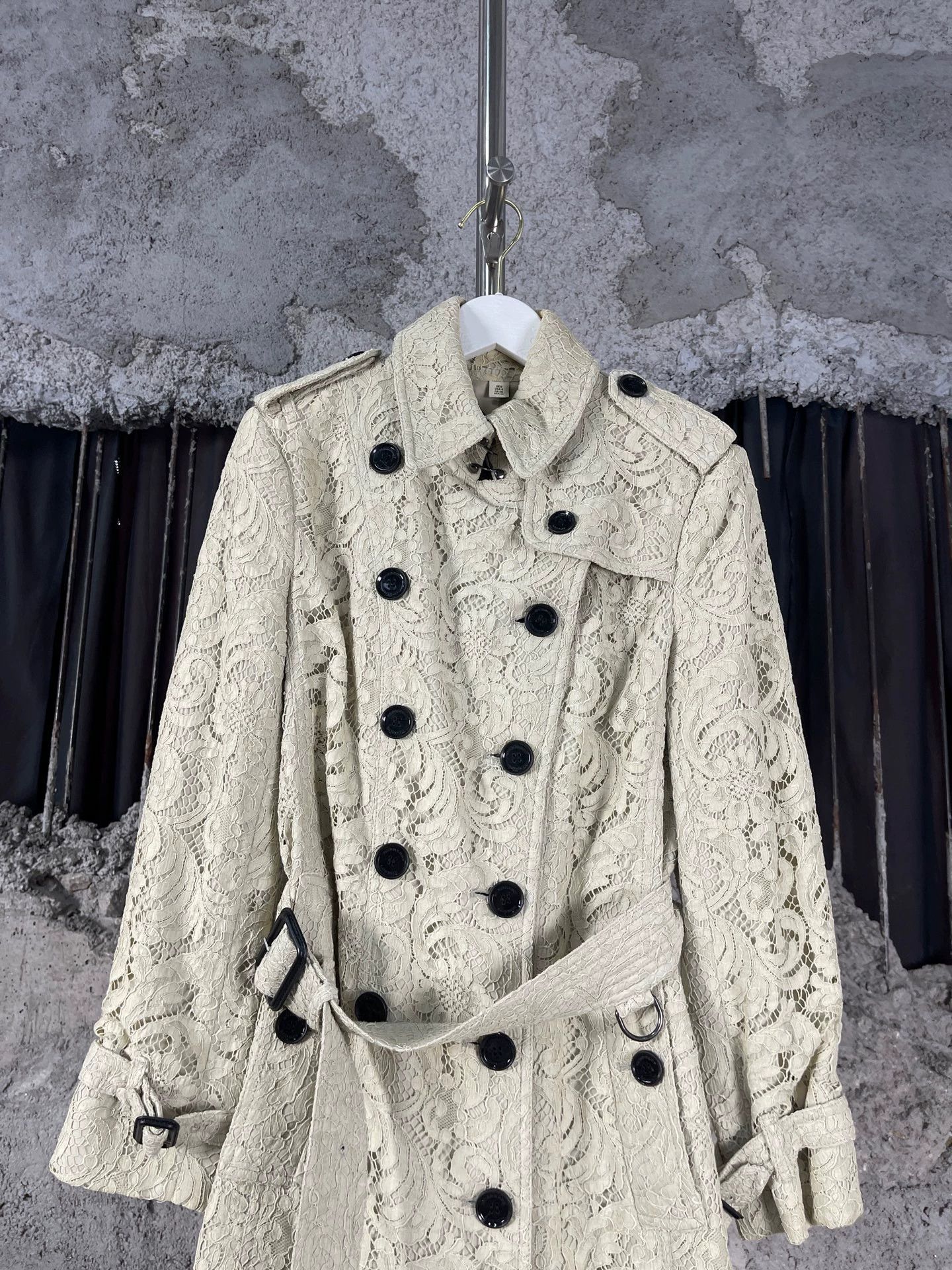 Burberry Burberry lace trench coat women's UK6 99 New Size S / US 4 / IT 40 - 3 Thumbnail