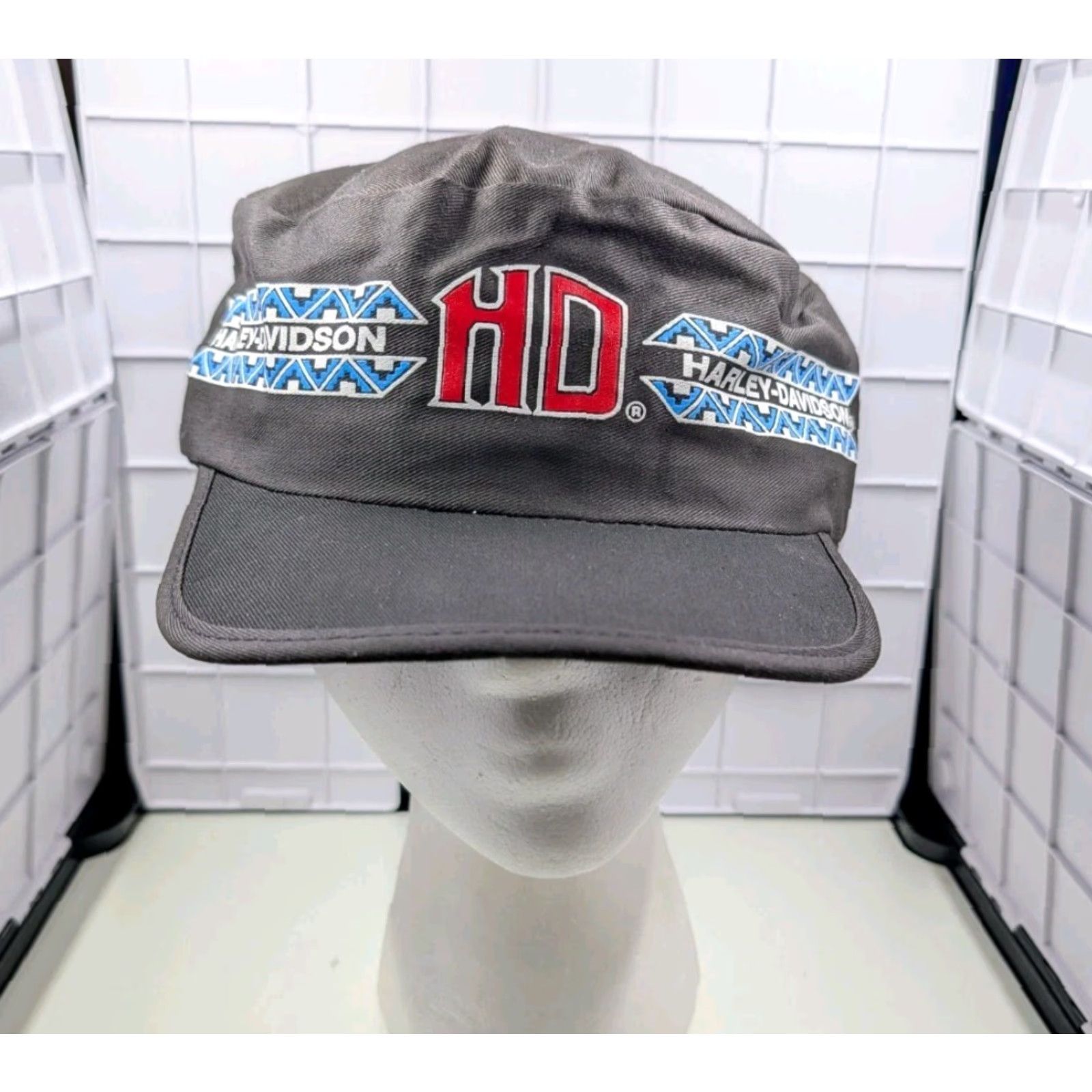 Harley Davidson VINTAGE Harley-Davidson Painters Hat Cap Aztec Pattern Black OSFM USA Made Unisex Adults One Size Painters Hat Biker Retro 70s 80s Deadstock Size ONE SIZE - 2 Thumbnail