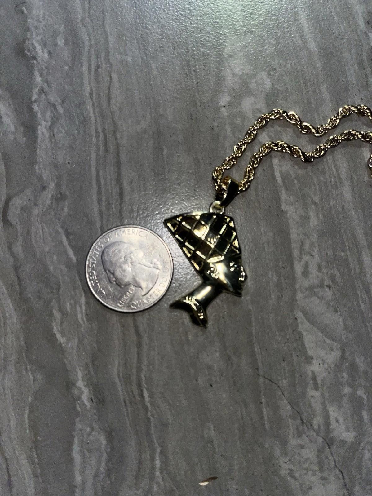 The Unbranded Brand Egyptian Queen Nefertiti Necklace 14k Gold Platted Nefertiti Size ONE SIZE - 8 Thumbnail