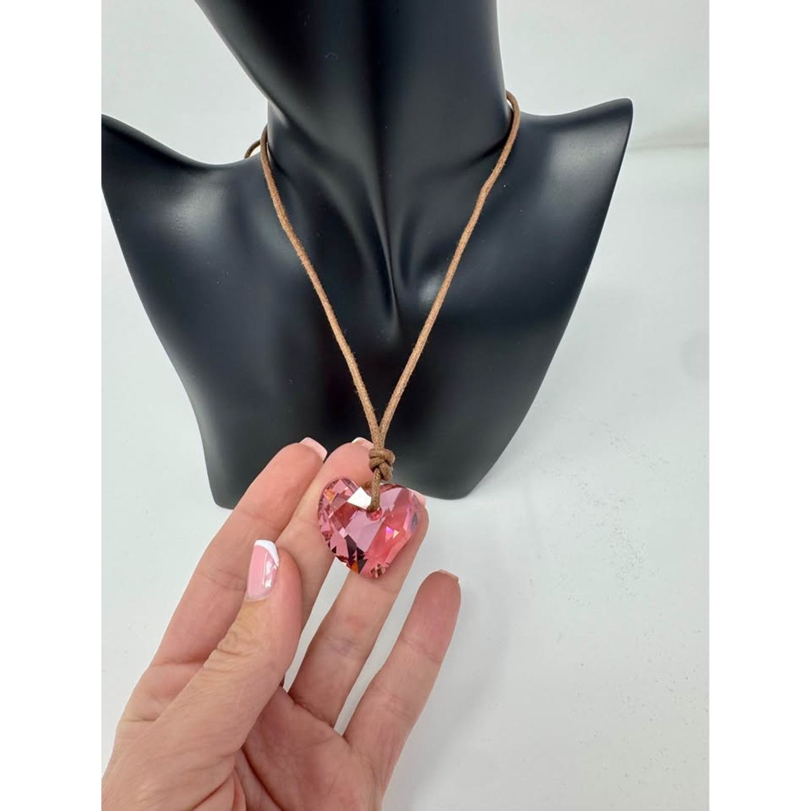 Other Crystal pink heart necklace Size ONE SIZE - 5 Thumbnail