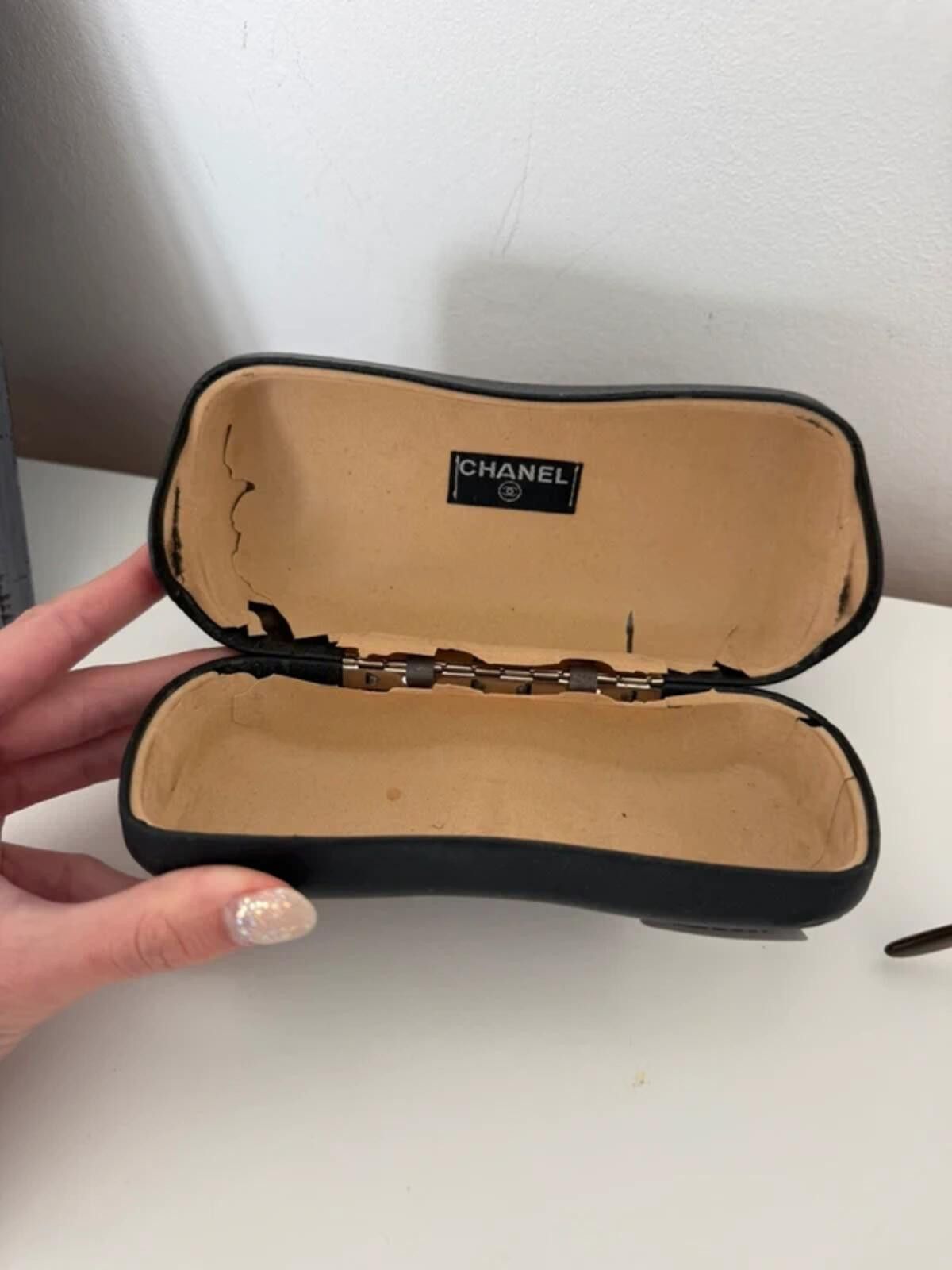 Chanel Chanel 6022-Q Oversized Tortoiseshell Sunglasses Size ONE SIZE - 11 Thumbnail