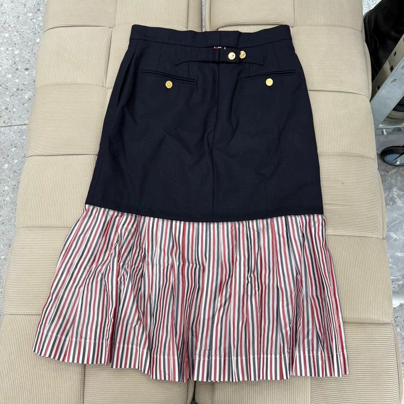 Thom Browne Thom Browne Tri-colored striped pleated skirt patchwork ha Size 25" / US 0 / IT 36 - 2 Thumbnail