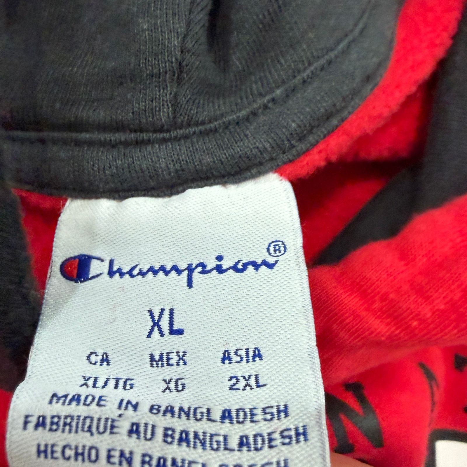 Champion Champion Cincinnati Bearcats Hoodie Men's Extra Large Red Size US XL / EU 56 / 4 - 4 Thumbnail