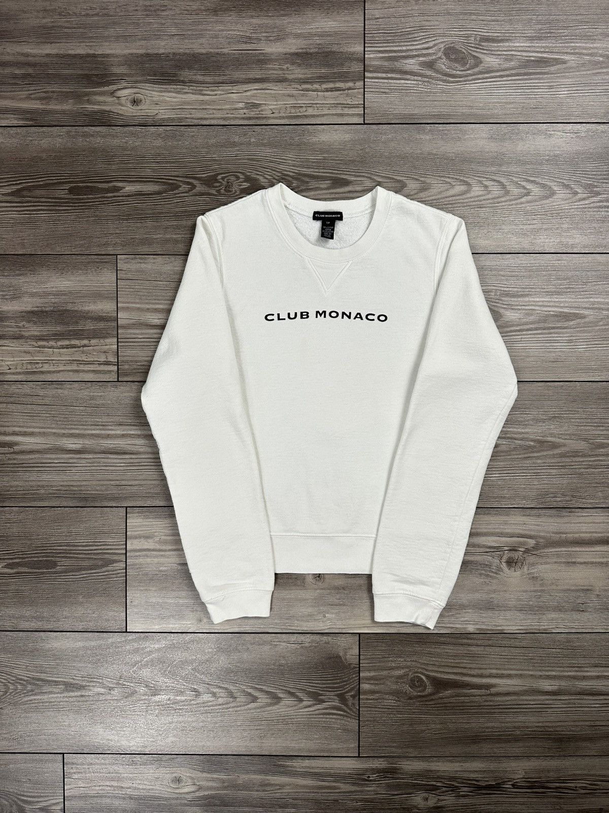 Club Monaco Vintage 90’s Club Monaco Essential Crewneck Size S / US 4 / IT 40 - 1 Thumbnail
