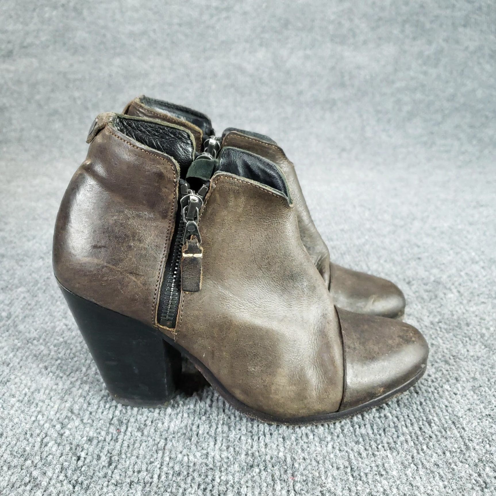 Rag & Bone Rag & bone Boots Womens Brown Leather Ankle Booties Side Zip Block Heel Size US 7 / IT 37 - 2 Thumbnail