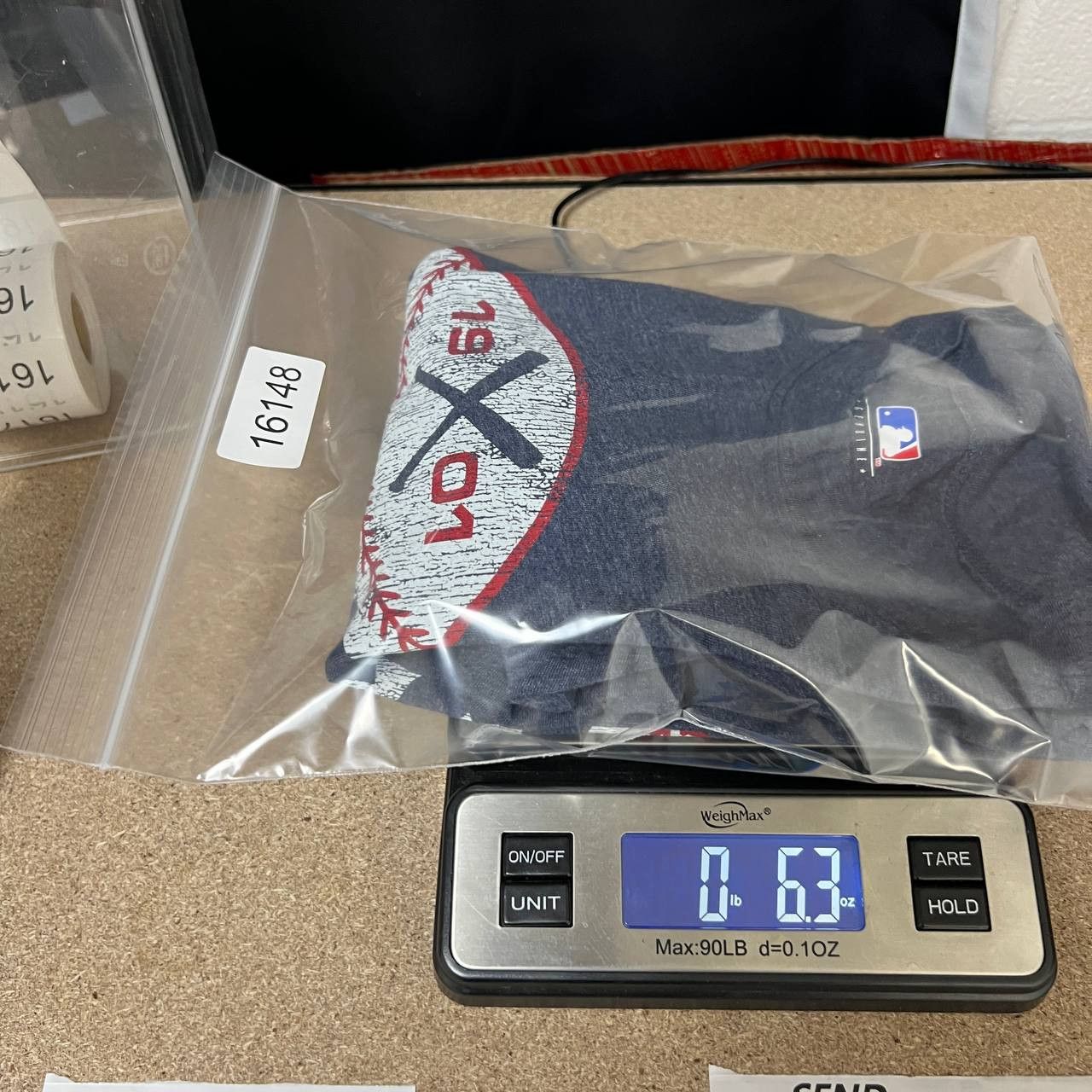 MLB Cleveland Indians Guardians Shirt Men Large MLB New L Size US L / EU 52-54 / 3 - 7 Thumbnail