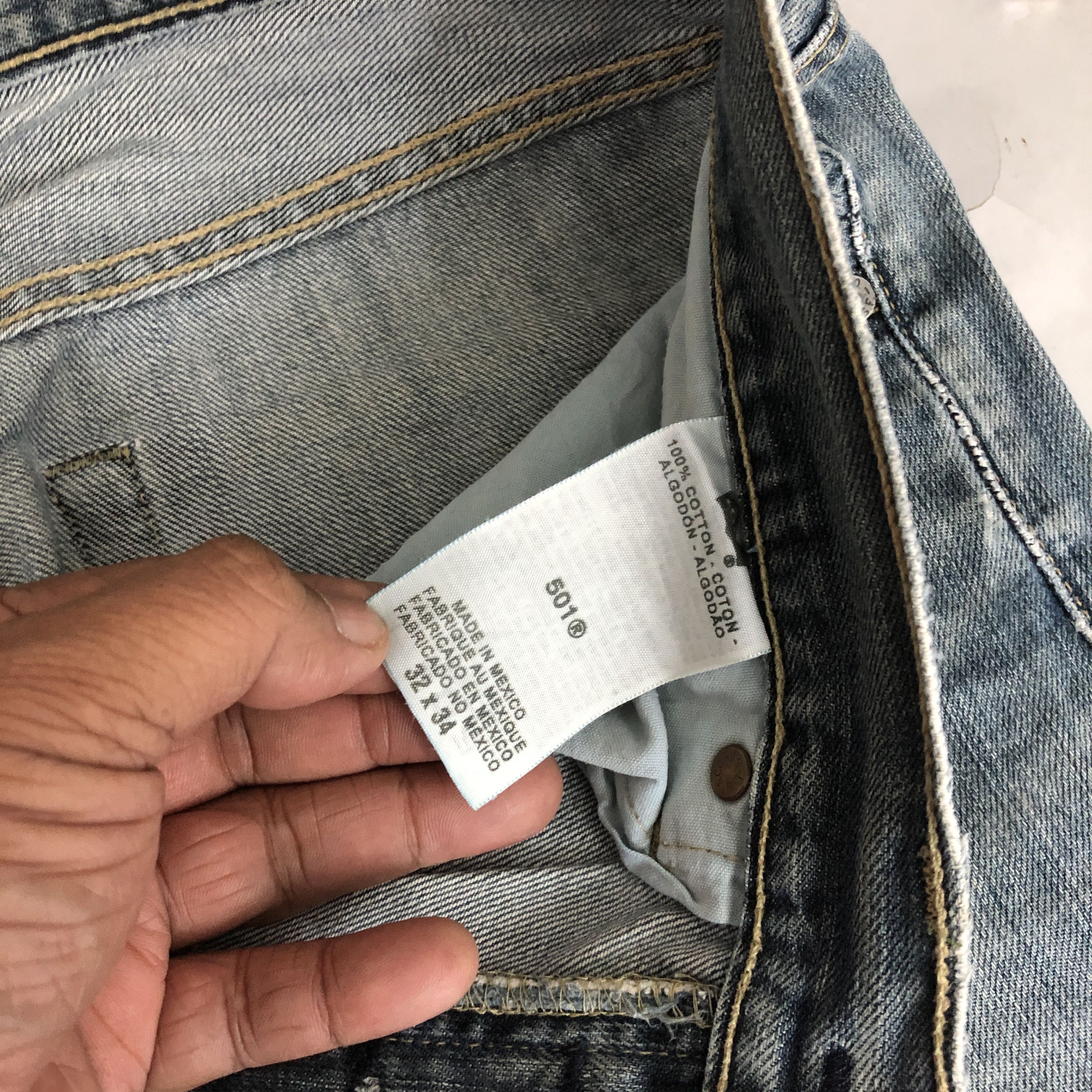 Levi's Vintage Y2K Levis 501 Faded Jeans Levi's Ripped Wash Denim Size US 30 / EU 46 - 9 Thumbnail