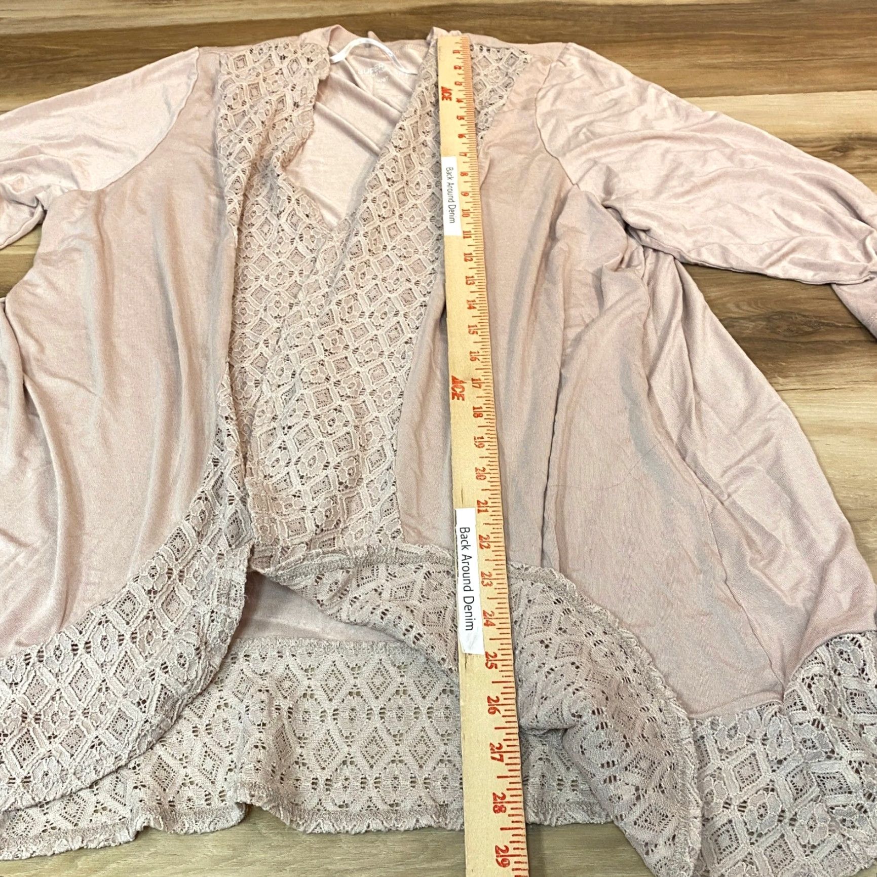 Torrid Torrid Cardigan Pink 2 Women Bohemian V-Neck 3/4 Sleeve Knit Lace Trim Duster Sweater Light Weight All Seasons Ajustment? Size XS / US 0-2 / IT 36-38 - 6 Thumbnail