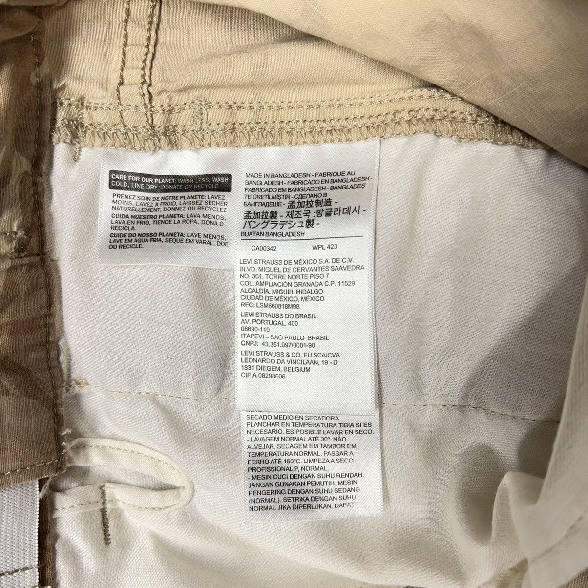 Levi's Levis Cargo Pants Brown Camo Ripstop Straight Tactical Y2K Size US 29 - 8 Thumbnail
