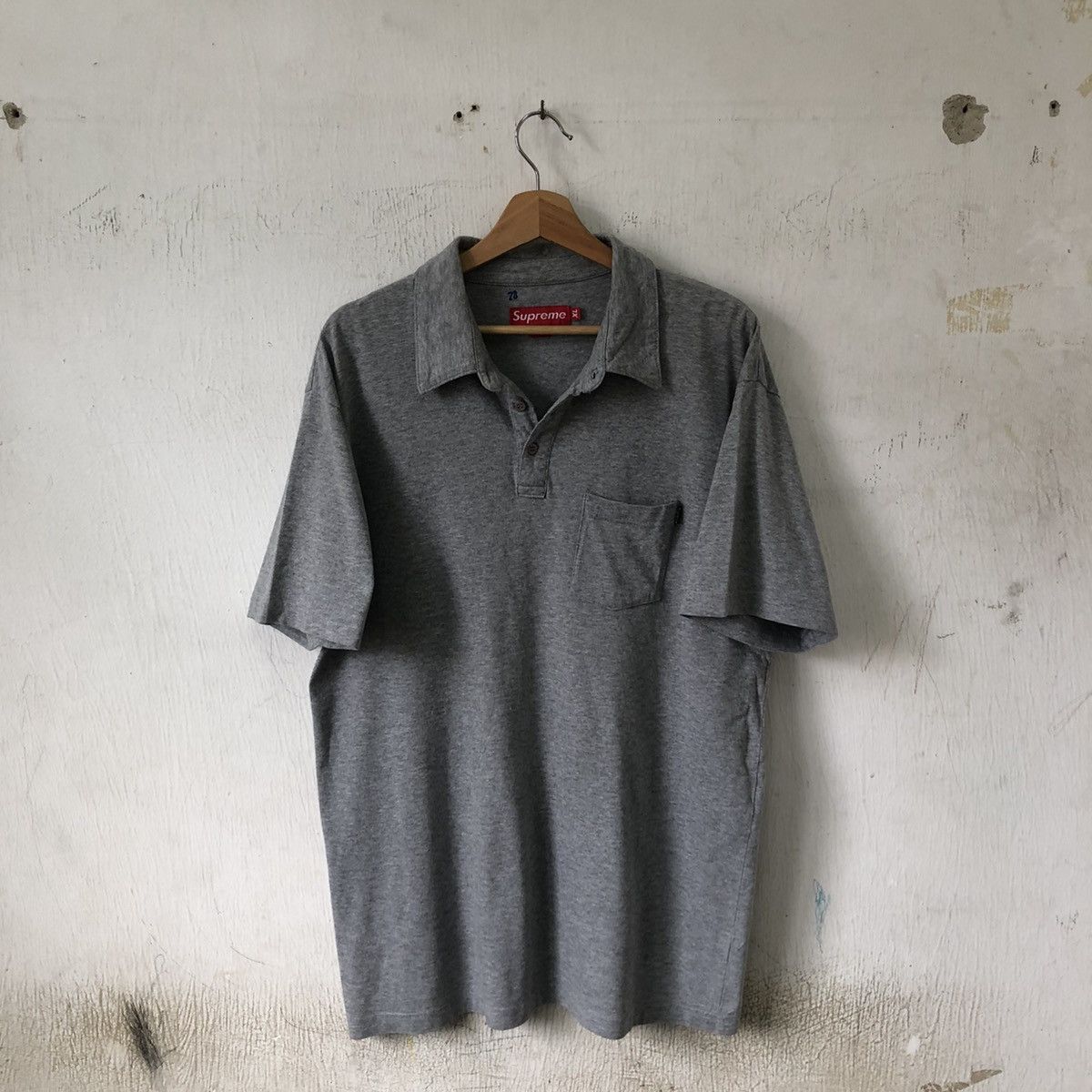 Supreme Supreme Single Pocket Polos 🍒 Size US XL / EU 56 / 4 - 2 Thumbnail