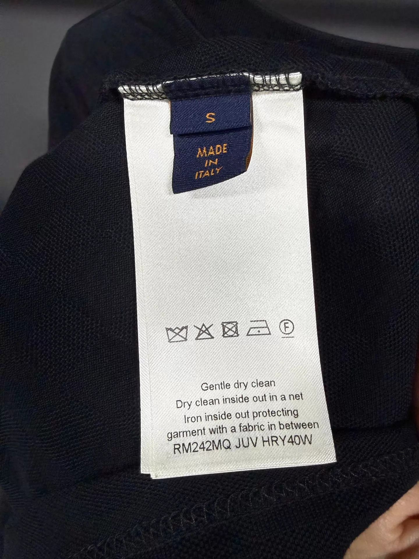 Louis Vuitton LV 24ss Pharrell Embroidered Monogram Short Sleeve Tee Size US S / EU 44-46 / 1 - 5 Thumbnail