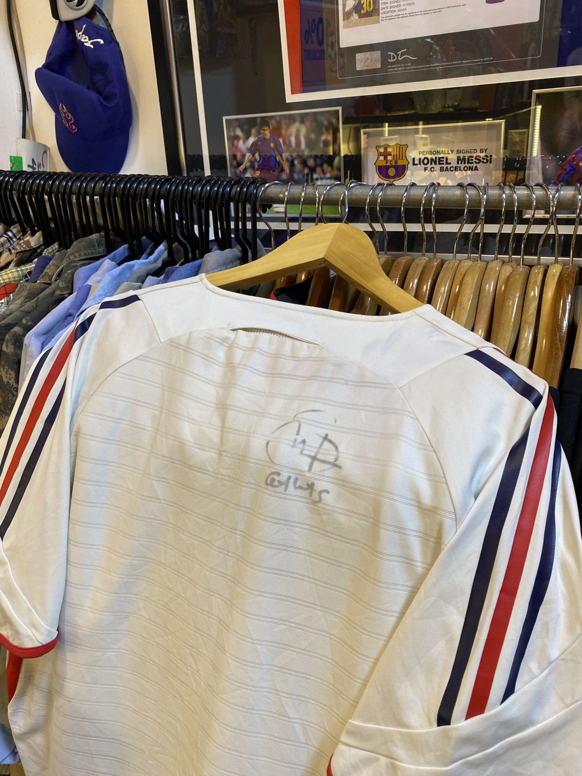 Adidas Adidas France National Football Team Kit Size US L / EU 52-54 / 3 - 4 Thumbnail