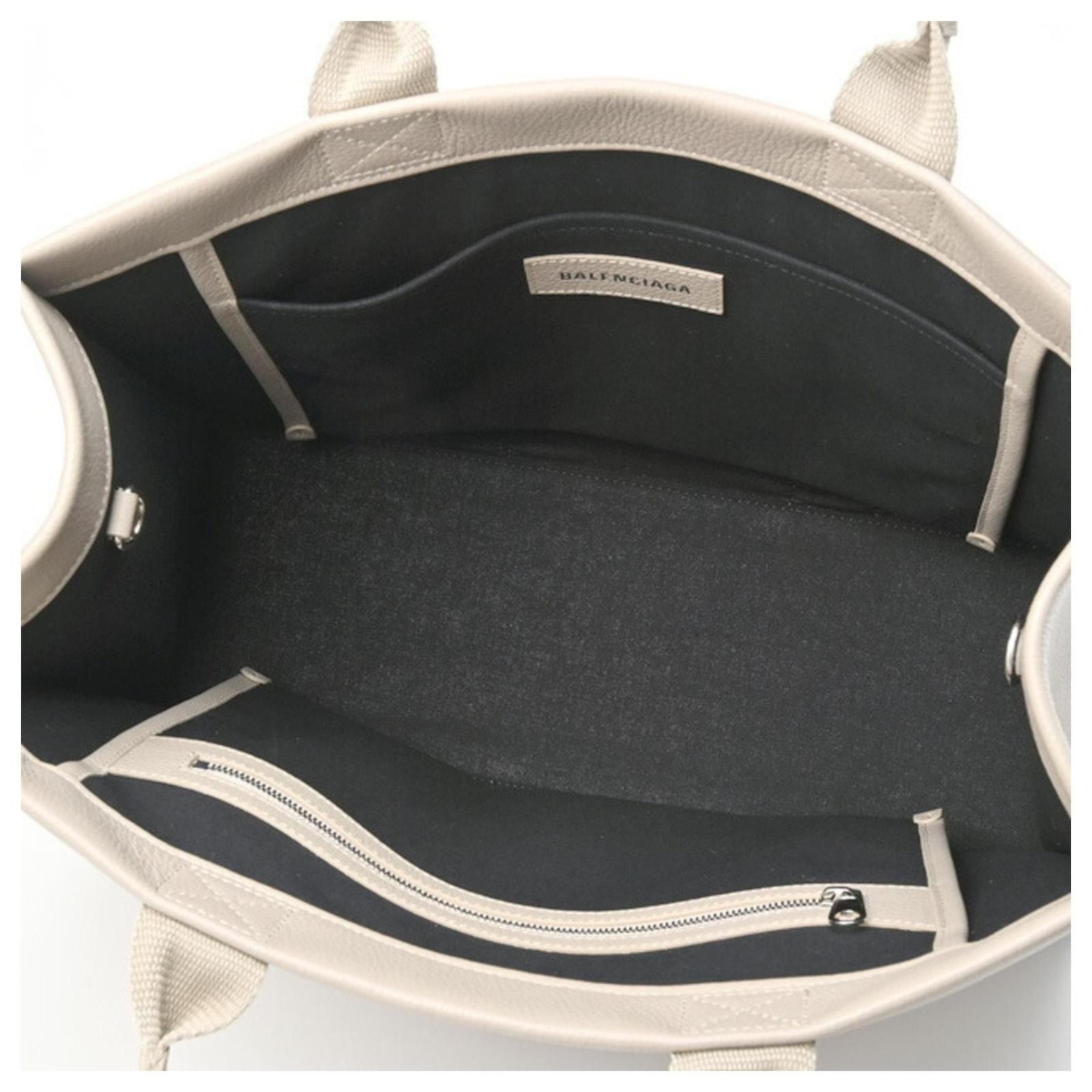 Balenciaga o1mt1gz1024 Size: OS / Hardware Small Tote Bag in Beige Size ONE SIZE - 5 Thumbnail