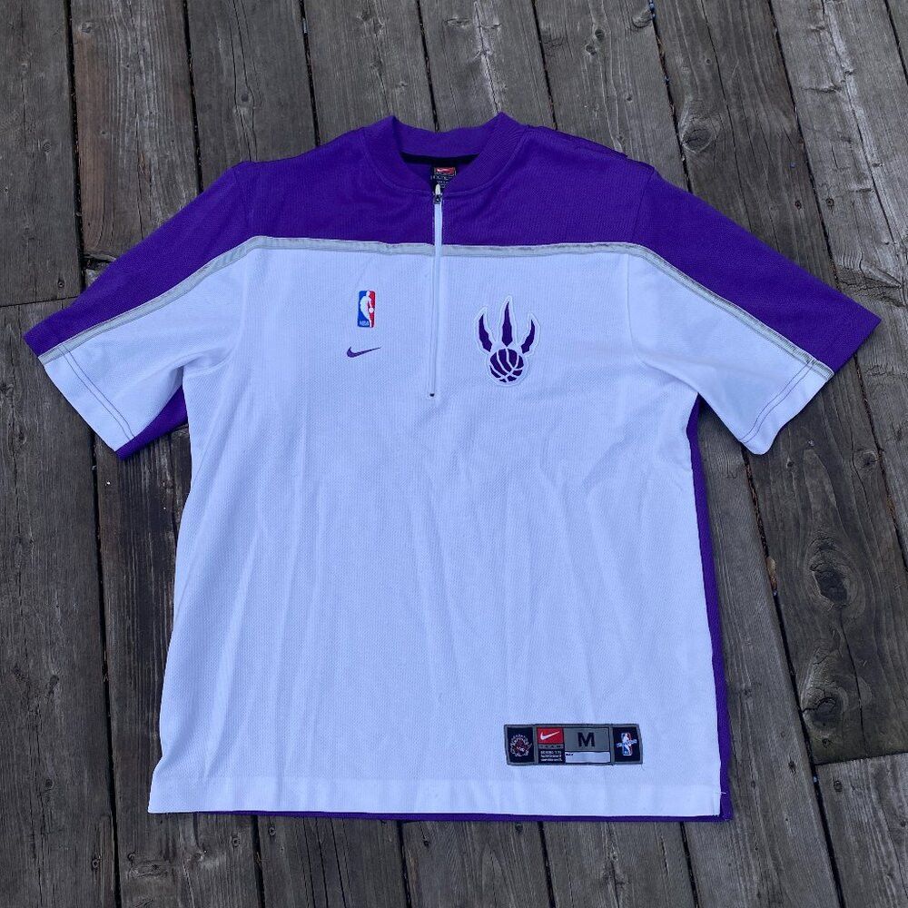 Nike × Vintage Vintage 1999 Nike Toronto Raptors Team NBA Basketball Warmu Size US M / EU 48-50 / 2 - 2 Thumbnail