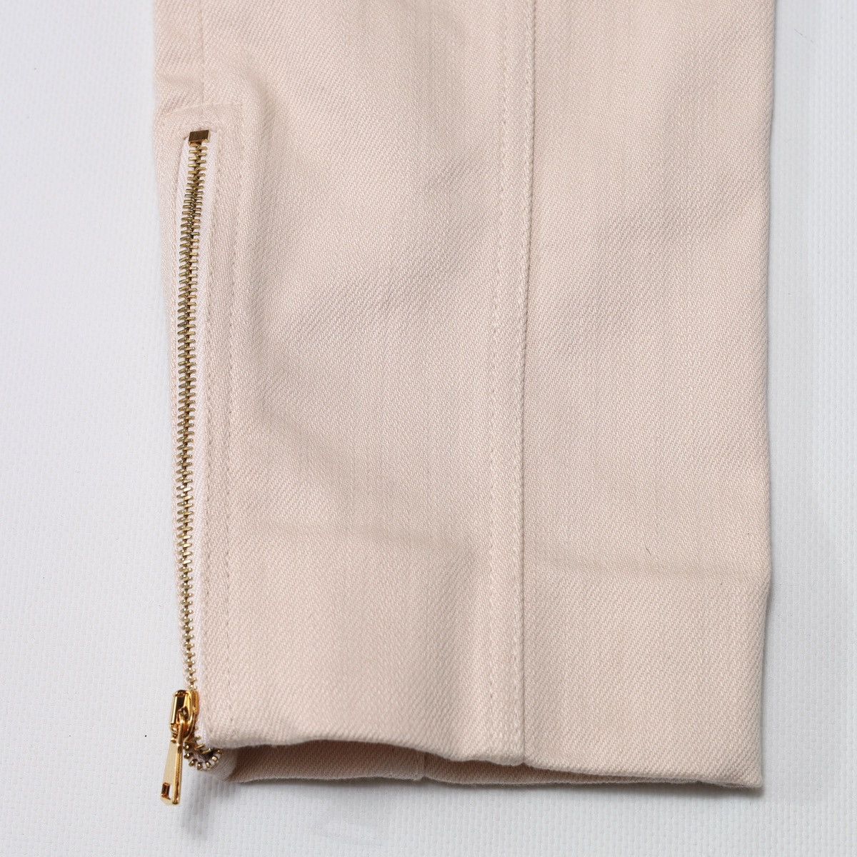 Tom Ford Tom Ford Denim Jeans Pants Slim Biker Light Pink cream 40 Size 27" / US 4 / IT 40 - 2 Thumbnail