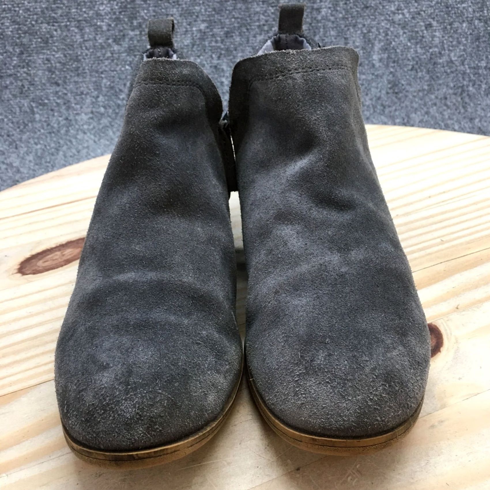 Toms Toms Boots Womens 7 Gray Deia Ankle Bootie Side Zip Suede Casual 10009621 Boots Shoes Gray Suede Ankle Bootie Casual Womens 7 Mens Womens Size US 7 / IT 37 - 4 Thumbnail