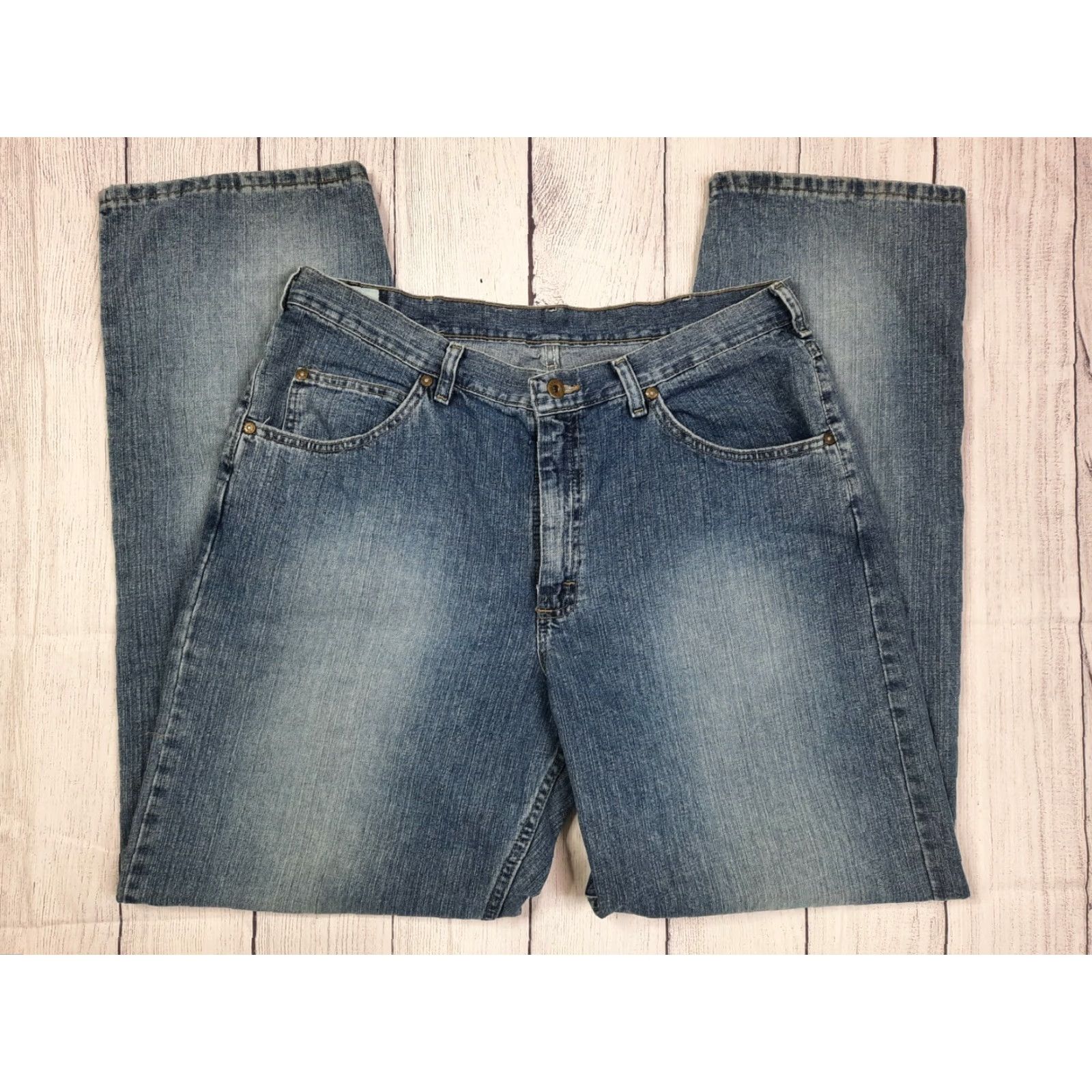 Lee Lee Men’s Dungarees Jeans Light Wash Blue Denim Straight Fit Loose 32 x 33 Regular 33x33 Cotton Blend Zip Pockets Size US 33 - 3 Thumbnail