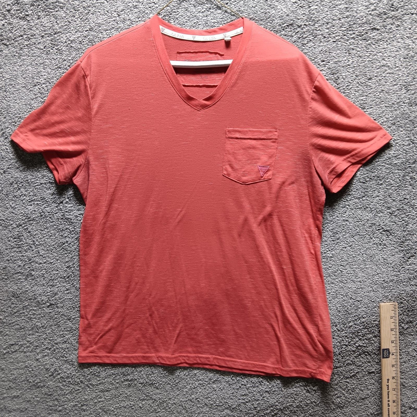 Guess Guess T-Shirt Men’s Large Red Casual Streetwear Size US L / EU 52-54 / 3 - 1 Thumbnail