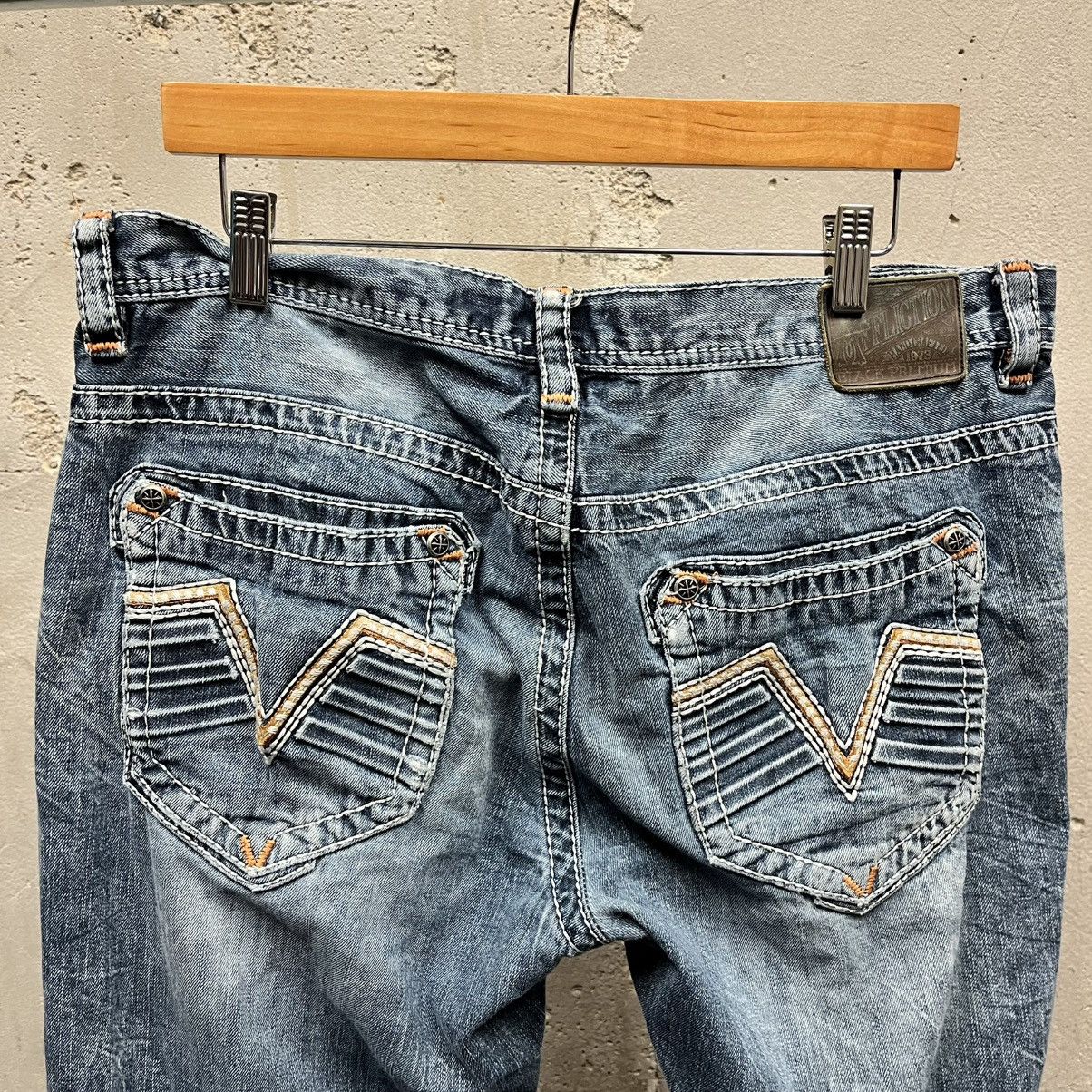Affliction Affliction Blake Straight Leg Grunge Straight Leg Jeans Size US 34 / EU 50 - 2 Thumbnail