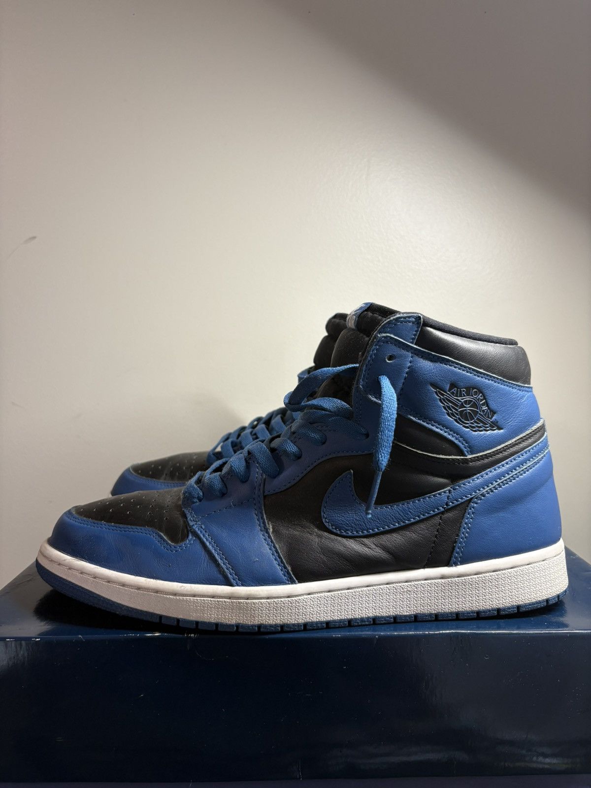 Jordan Brand Jordan 1 High Marina Blue Size US 13 / EU 46 - 2 Thumbnail