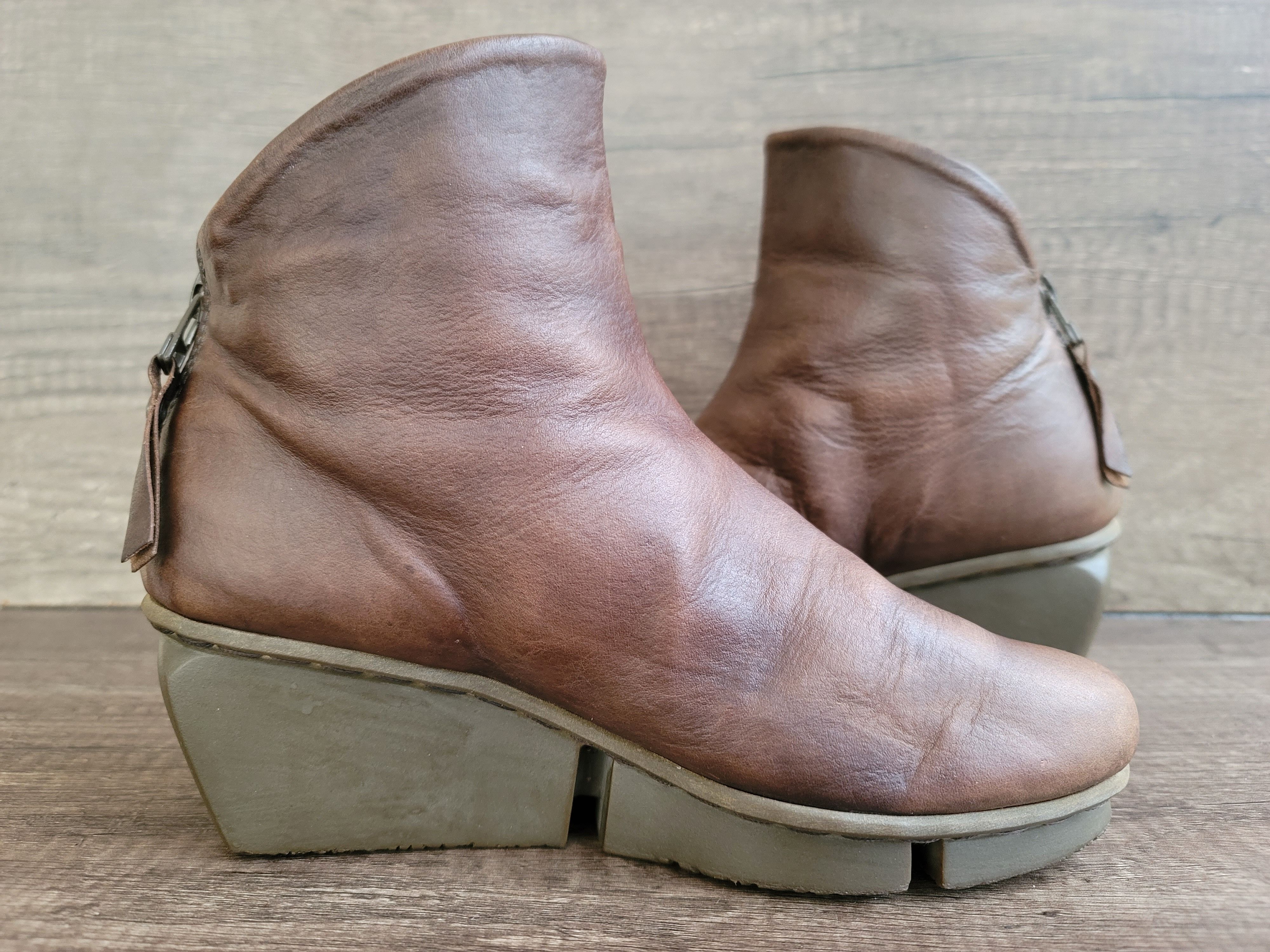 Trippen Trippen Brown Leather Platform Ankle Boots Sz 37 US 6.5-7. Size US 7 / IT 37 - 8 Thumbnail