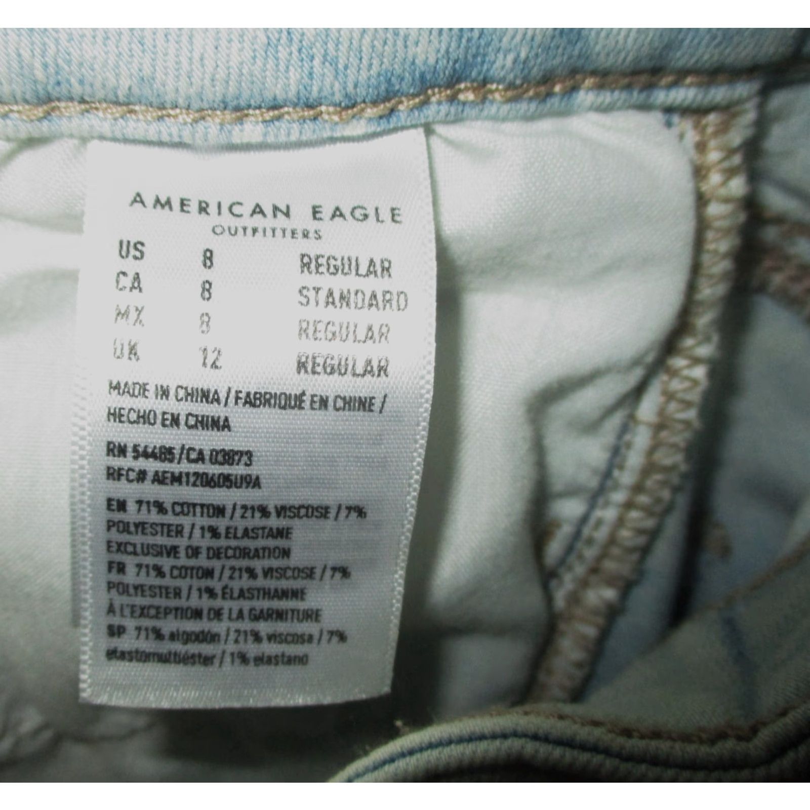 American Eagle Outfitters AMERICAN EAGLE Blue Button Fly Distressed Denim Jeans Size 8 Womens Jeans Size 26" / US 2 / IT 38 - 6 Thumbnail