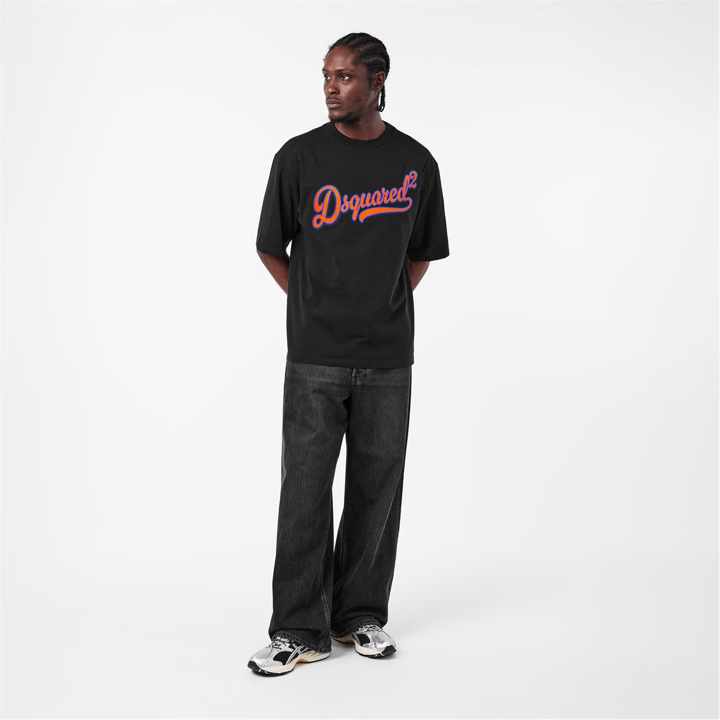 Dsquared2 o1g2r1mq0426 Oversized T-Shirt in Black Size US S / EU 44-46 / 1 - 6 Thumbnail
