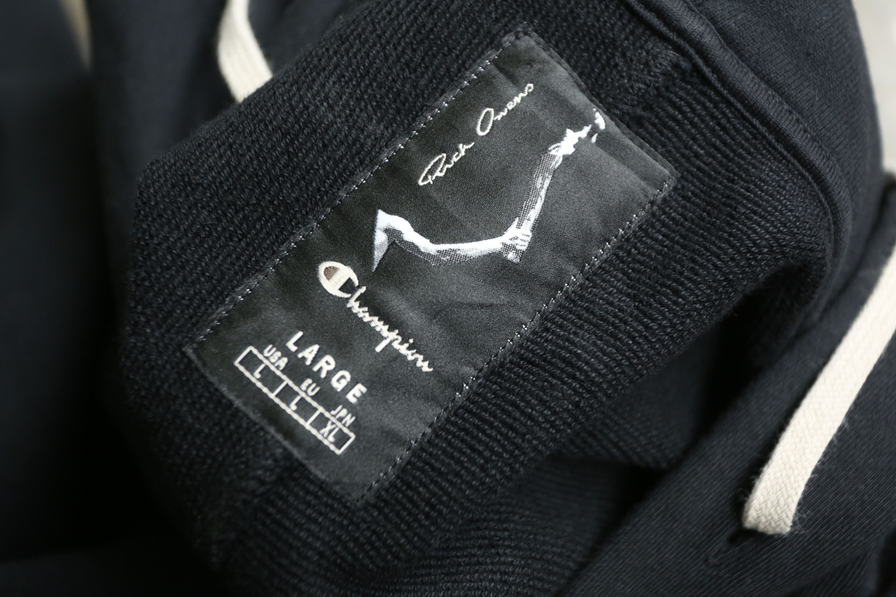 Champion × Rick Owens Rick Owens - Champion - S/S 21 - Banana Hoodie Size US L / EU 52-54 / 3 - 10 Thumbnail
