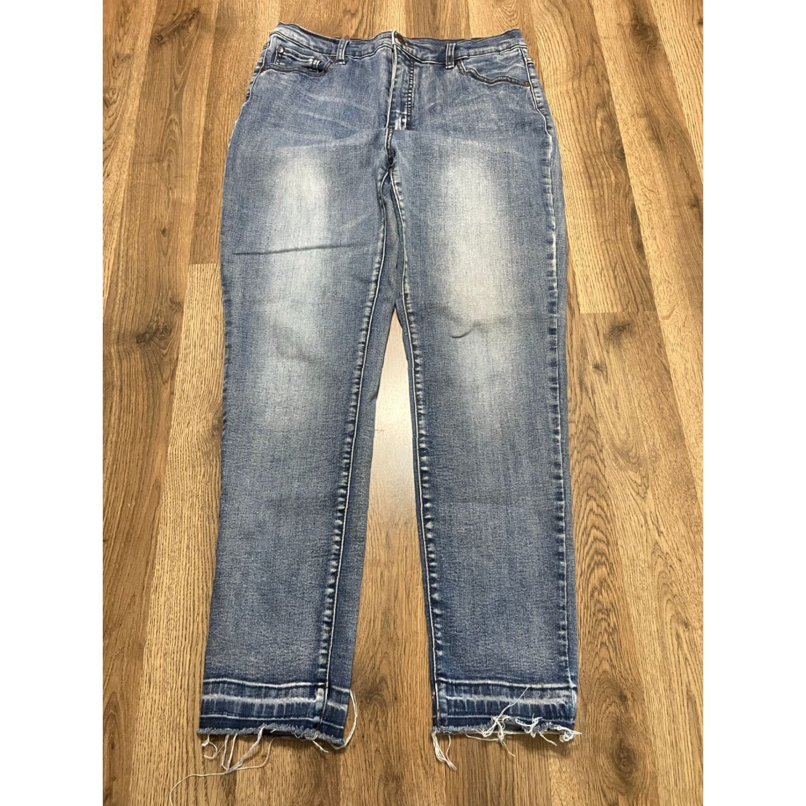 Vintage Tribal Jeans Women's 12 Blue Denim Slim Fit Raw Hem Pockets Ankle Regular Inseam 28 Size 34" / US 12 / IT 48 - 2 Thumbnail