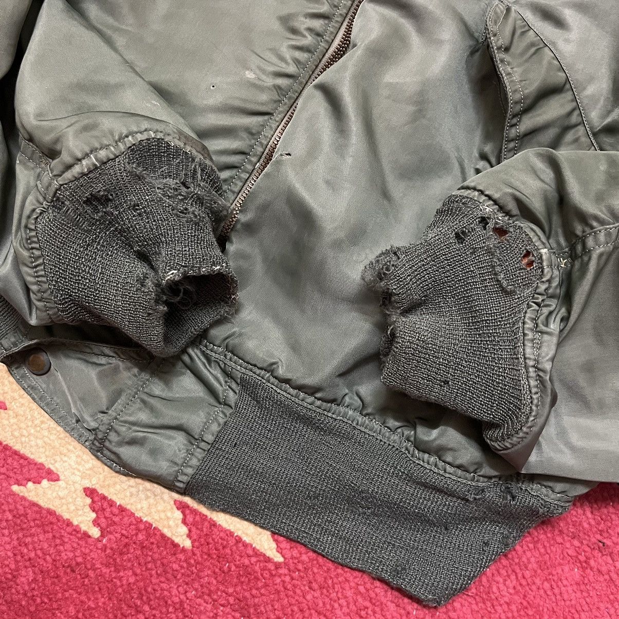 Alpha Industries × Avirex × Vintage Authentic Vintage Avirex Alpha Industry USN 70's Bomber Size US S / EU 44-46 / 1 - 4 Thumbnail