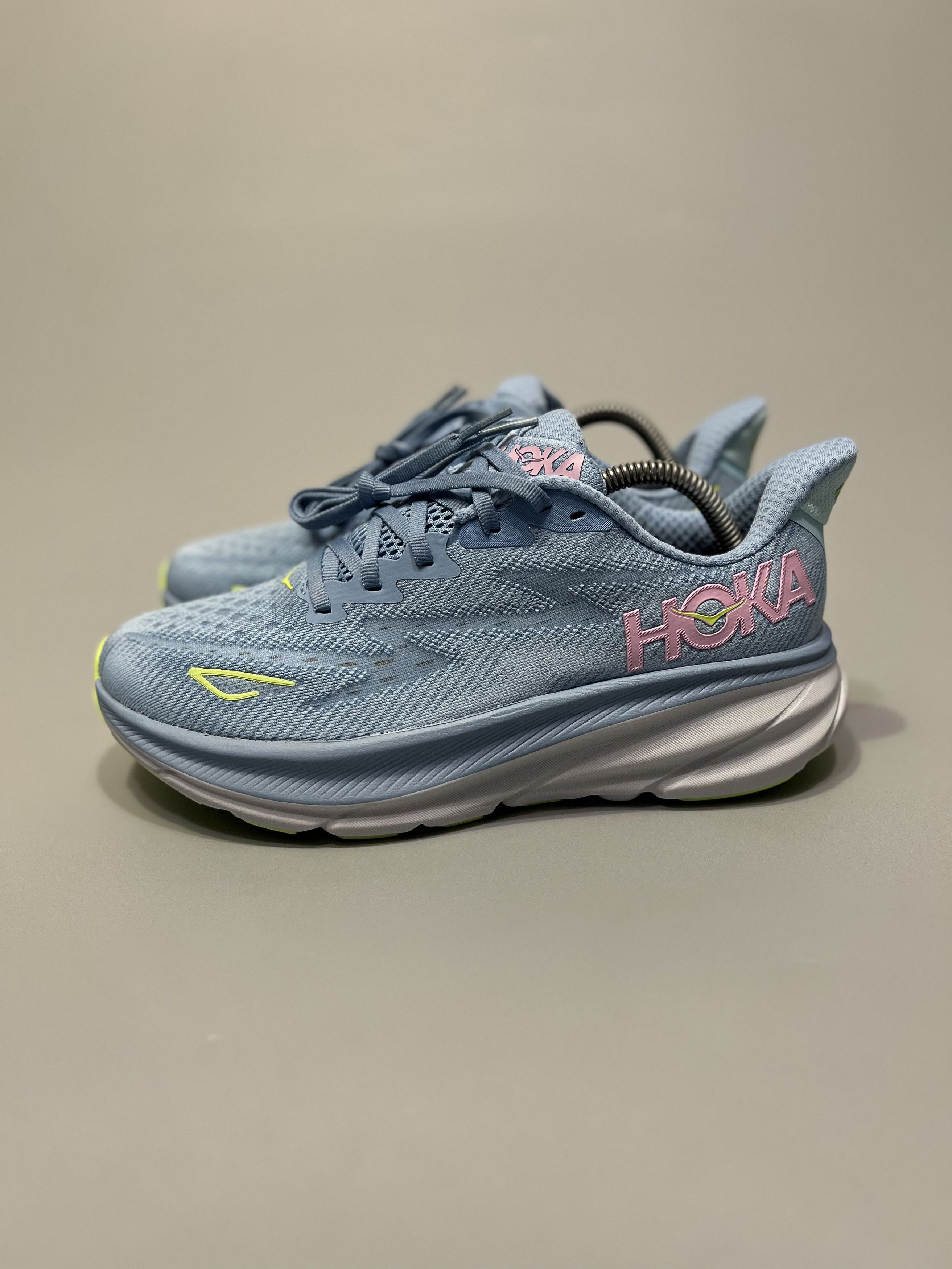 Hoka 8.5B Hoka One One Clifton 9 Running Shoes Walking Gym Size US 8.5 / IT 38.5 - 2 Thumbnail