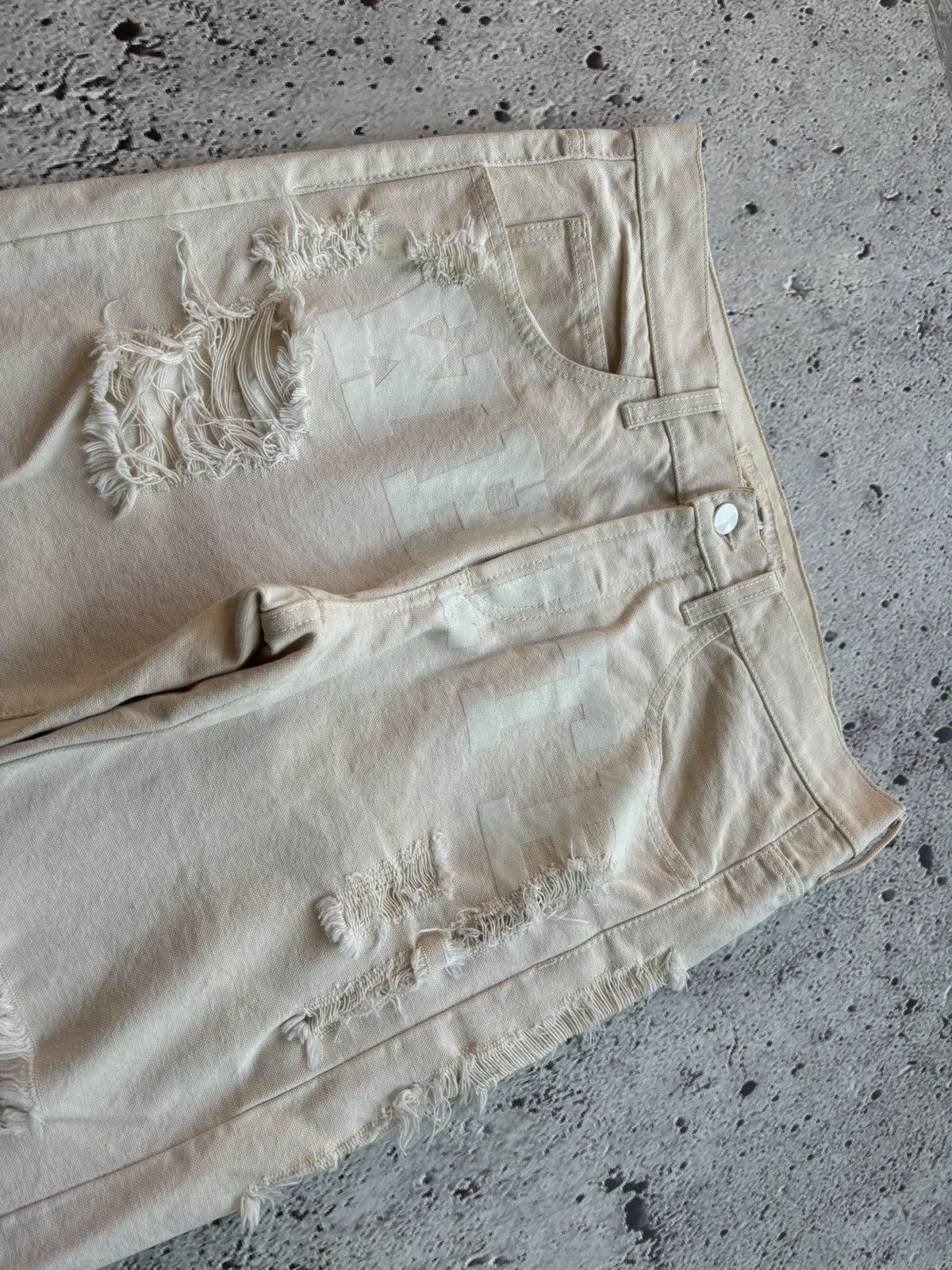 Off-White Off-White Distressed Jeans Size US 31 - 7 Thumbnail