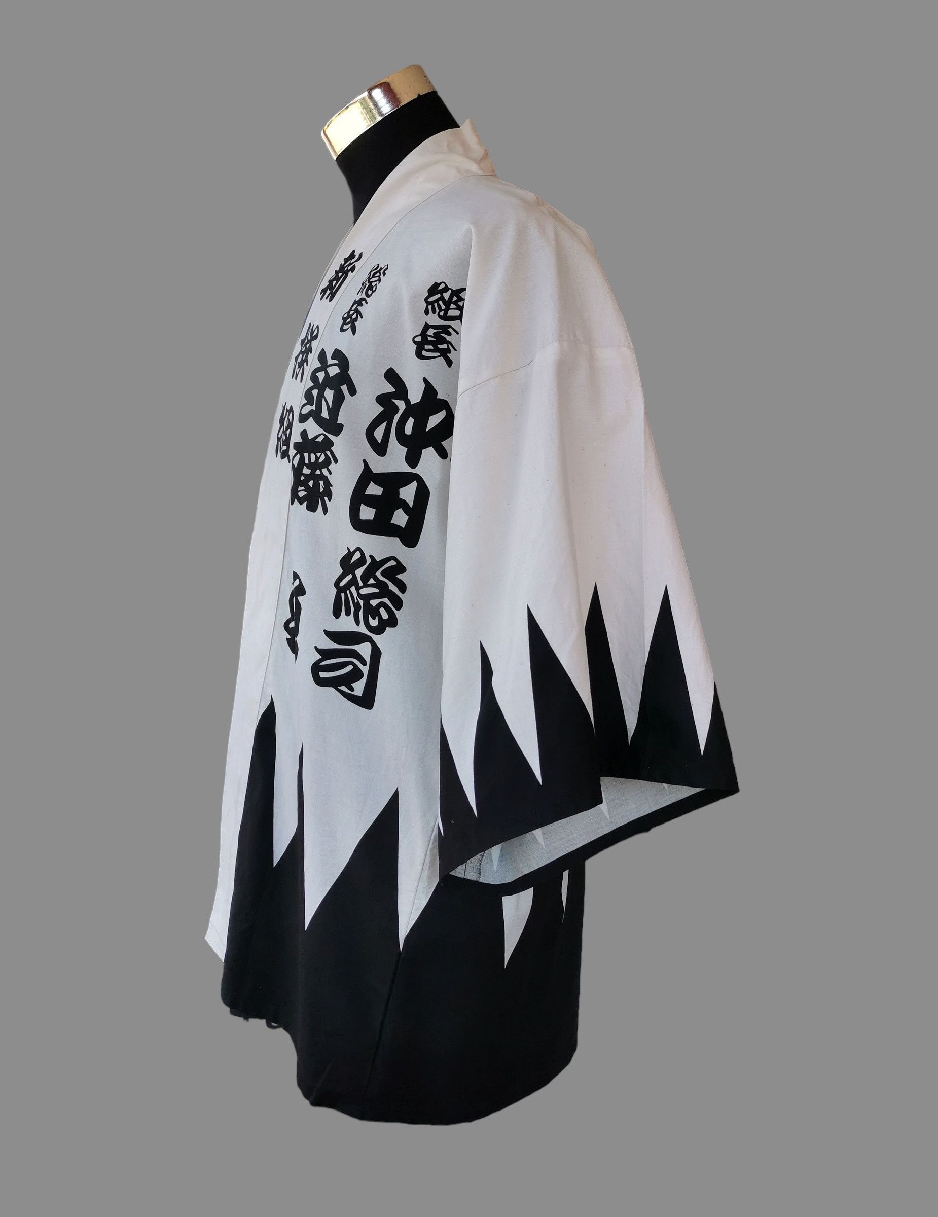 Anime Yakuza Ishin Like A Dragon PlayStation Sega Game Kimono Size US L / EU 52-54 / 3 - 5 Thumbnail