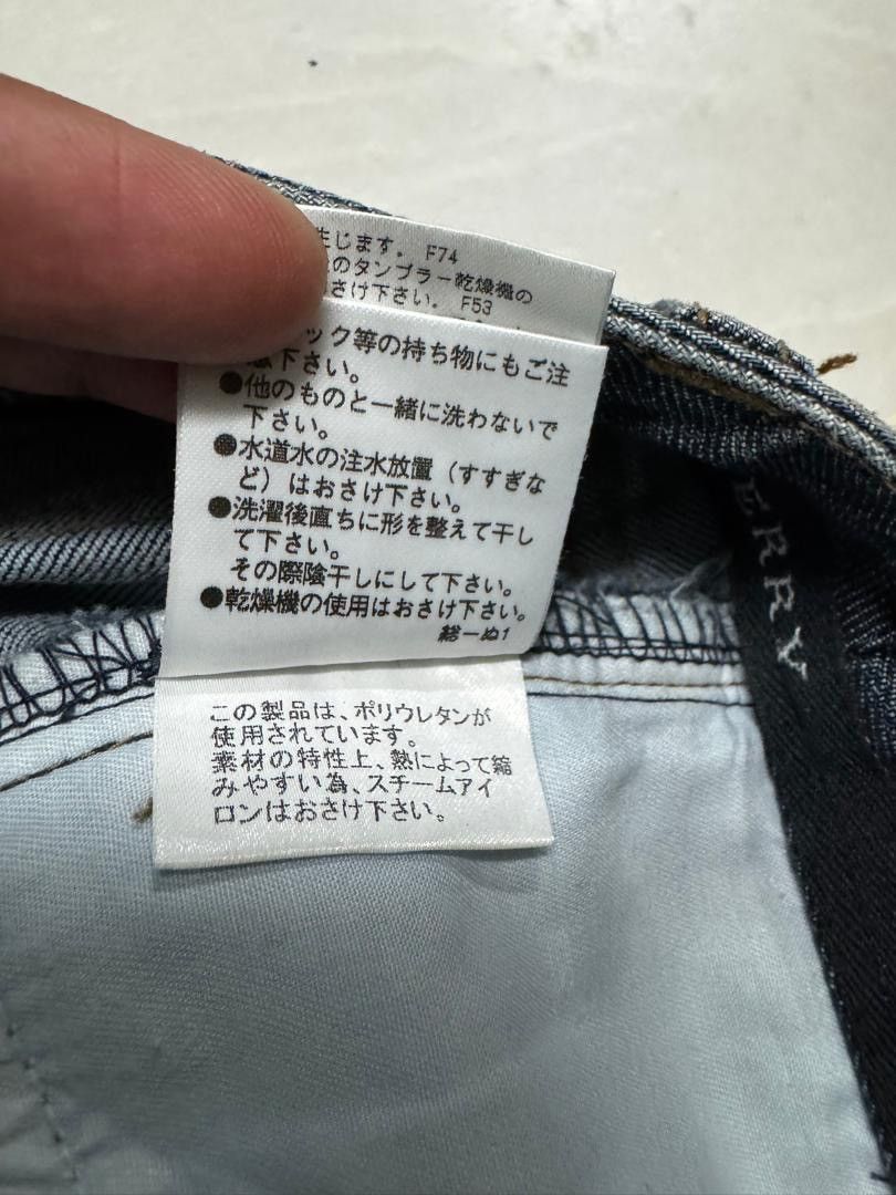 Burberry 💥FLARE💥BURBERY LONDON STONE WASHED DARK JEANS BAGGY FLARE Size US 27 - 13 Thumbnail