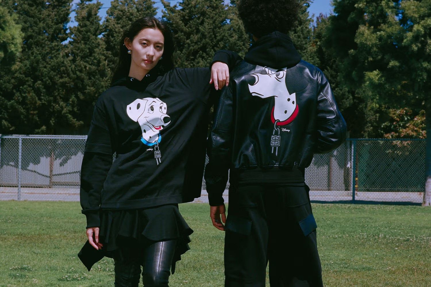Givenchy x Disney Black 101 Dalmatians Pongo Logo T-shirt Size XS / US 0-2 / IT 36-38 - 6 Thumbnail