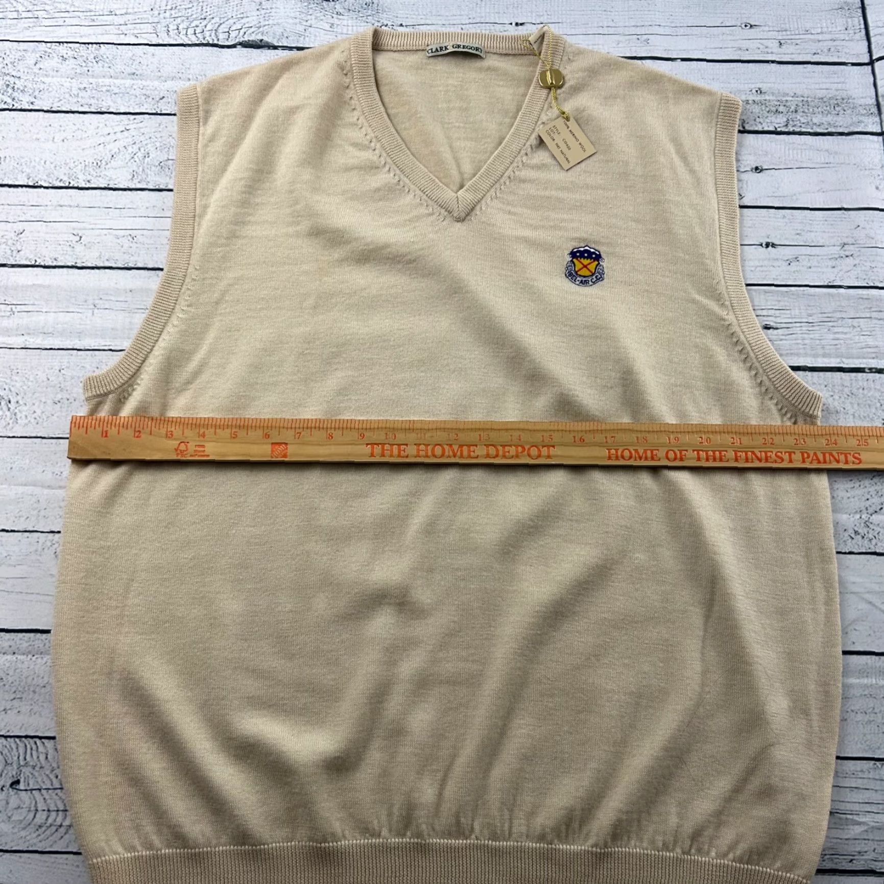 Gregory VINTAGE Clark Gregory Bel-Air Country Club 100% Merino Wool Sweater Vest Men 2XL Beige Wool Vest Men 2XL Size US XXL / EU 58 / 5 - 6 Thumbnail