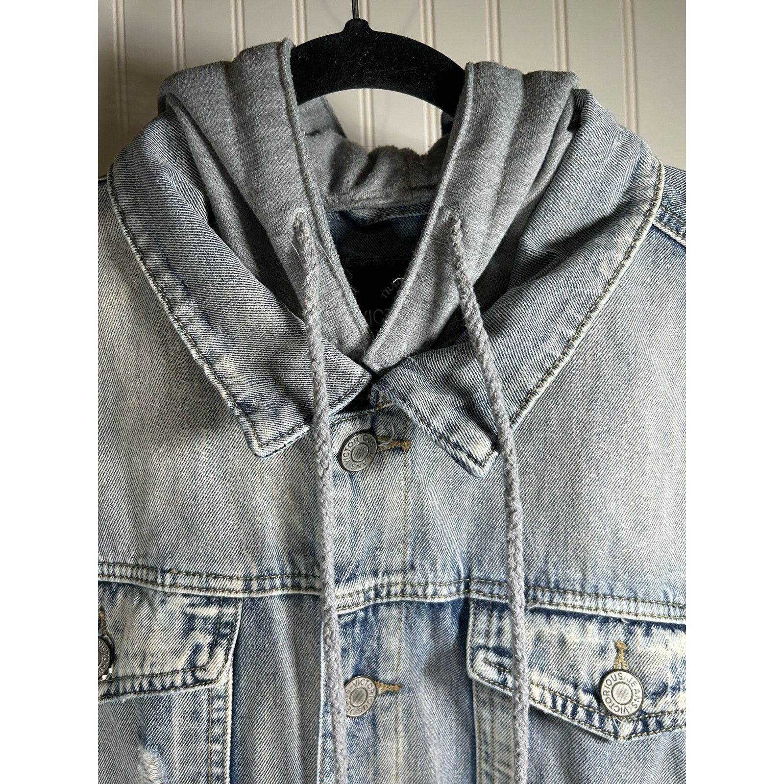 Other Victorious Men's Denim Jacket Removable Hood Size XL Size US XL / EU 56 / 4 - 2 Thumbnail