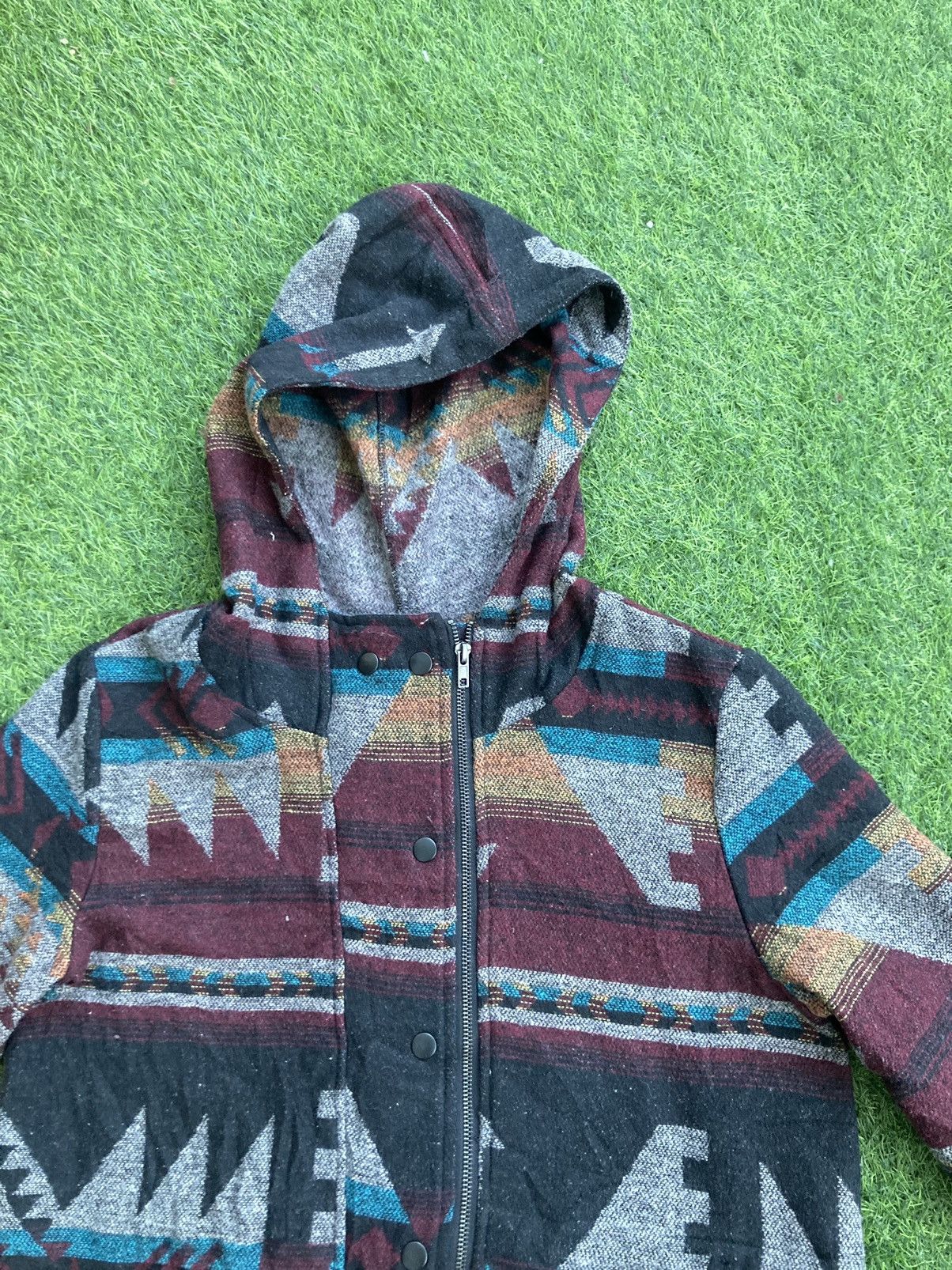 Forever 21 FOREVER 21 NATIVE NAVAJO HOODIE JACKET Size US M / EU 48-50 / 2 - 4 Thumbnail