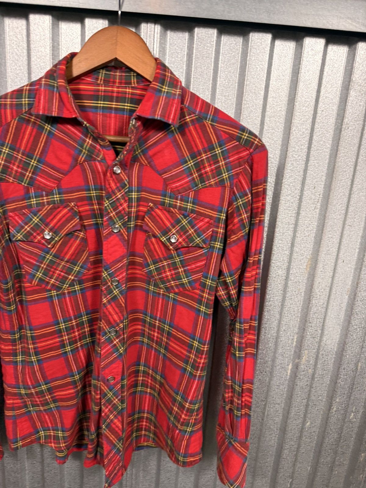 Other Vintage Red Plaid Pearl Snap Western Button Up Shirt Size US M / EU 48-50 / 2 - 8 Thumbnail