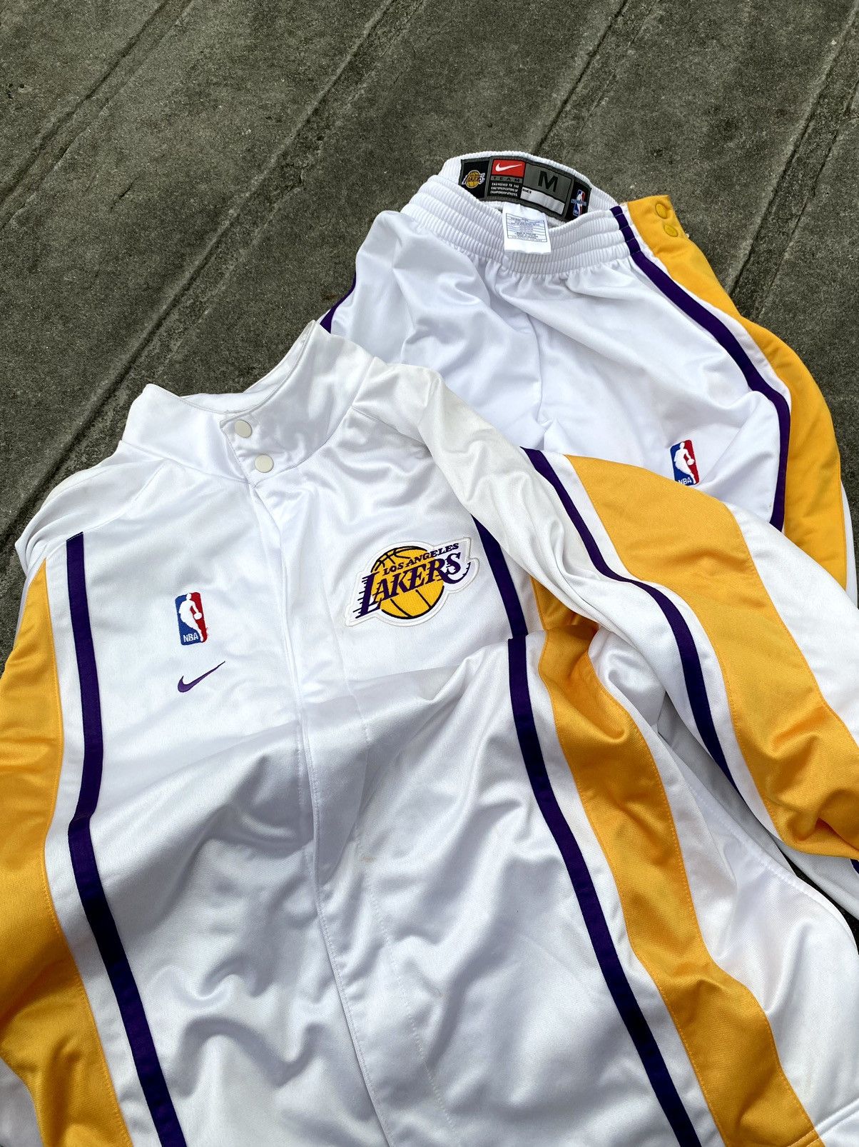 Lakers nike warm outlet up jacket