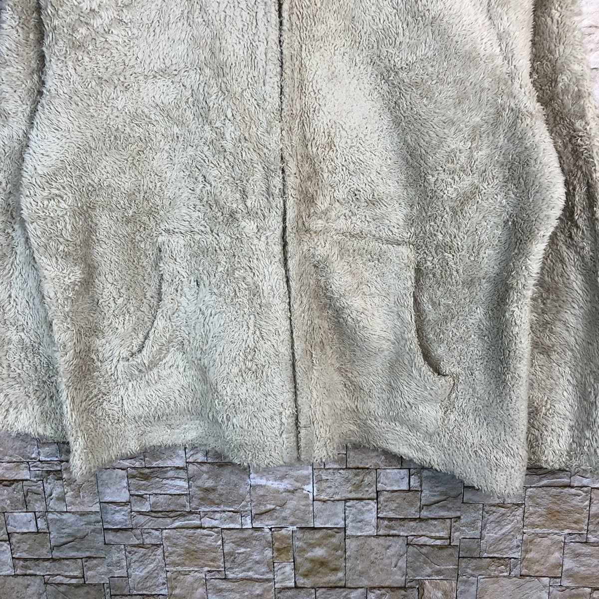 Japanese Brand The Oriat Cream fleece Sweater hoodie #A504 Size US M / EU 48-50 / 2 - 6 Thumbnail