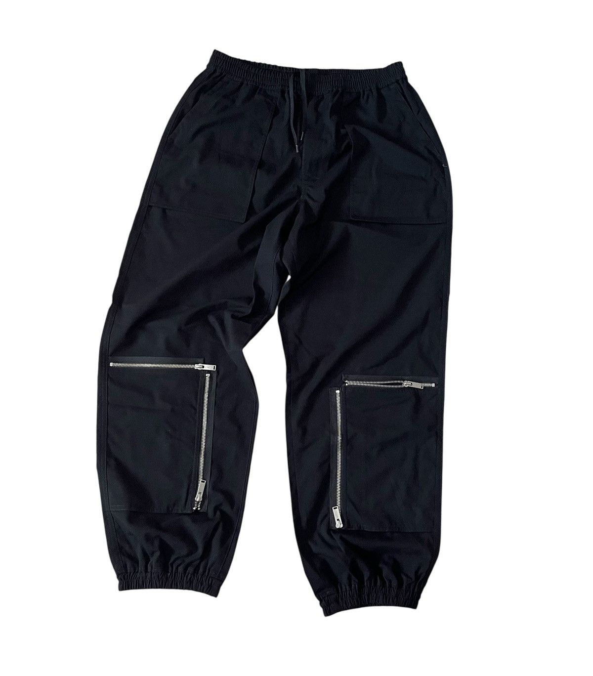 Undercover Undercover x gu cargo black multi zip sweatpants Size US 29 - 1 Thumbnail