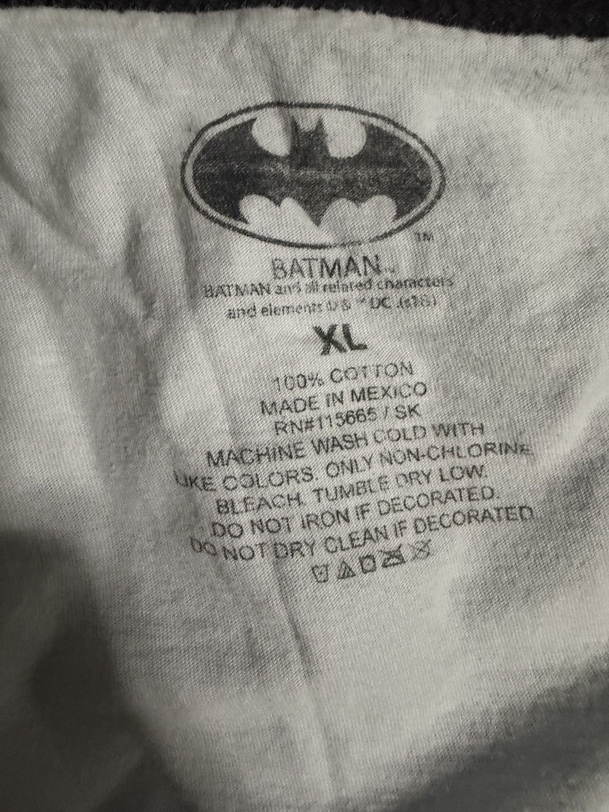 DC Comics DC Comics Surfing Batman Print Tank Top Size XL. Size US XL / EU 56 / 4 - 5 Thumbnail
