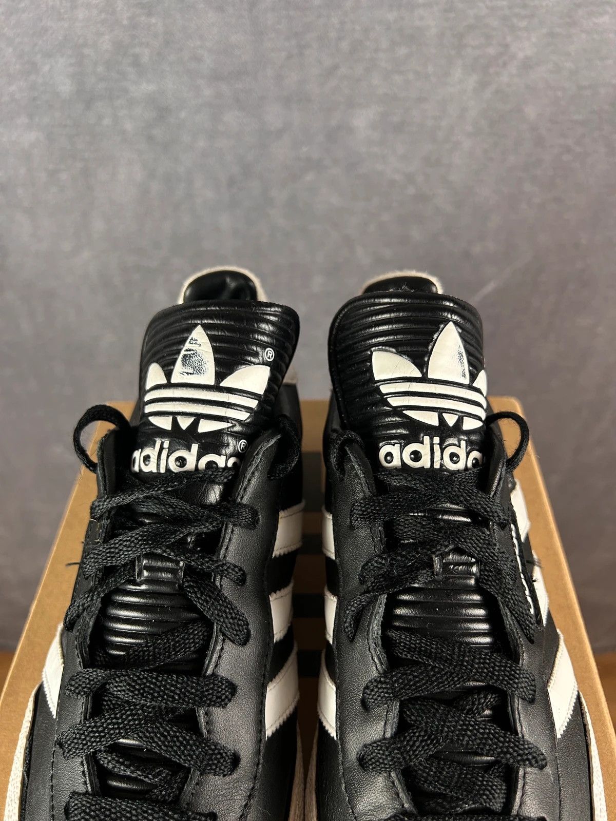 Adidas Adidas Samba black leather sneakers mini logo print Y2K Size US 8.5 / EU 41-42 - 6 Thumbnail