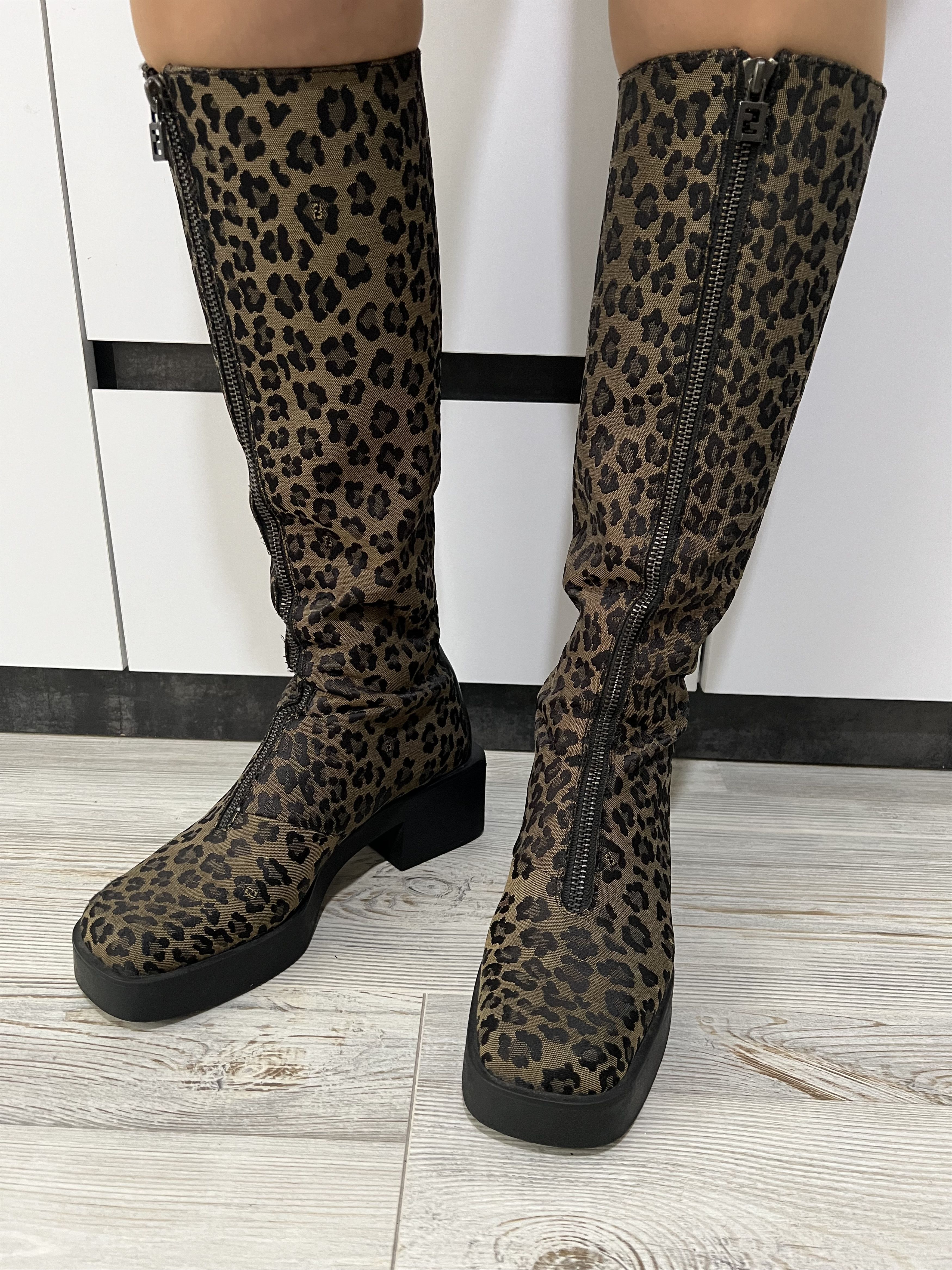 Fendi Fendi Rare Vintage Leopard Print Boots Size 37.5 Size US 6.5 / IT 36.5 - 1 Thumbnail