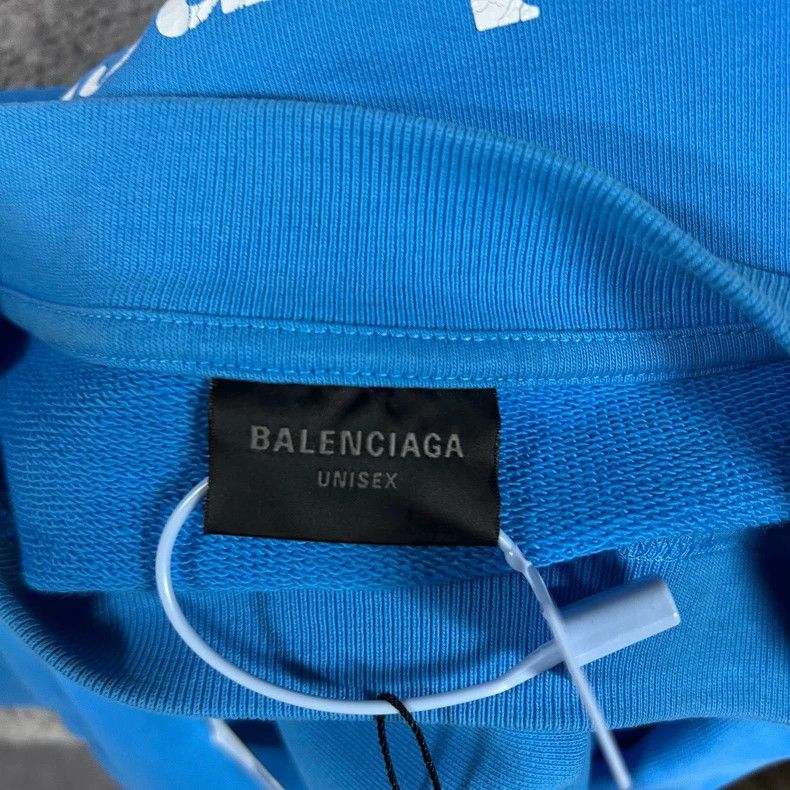Balenciaga Balenciaga Sky Blue Coke Pattern Logo Sweatshirt Size US XS / EU 42 / 0 - 8 Thumbnail
