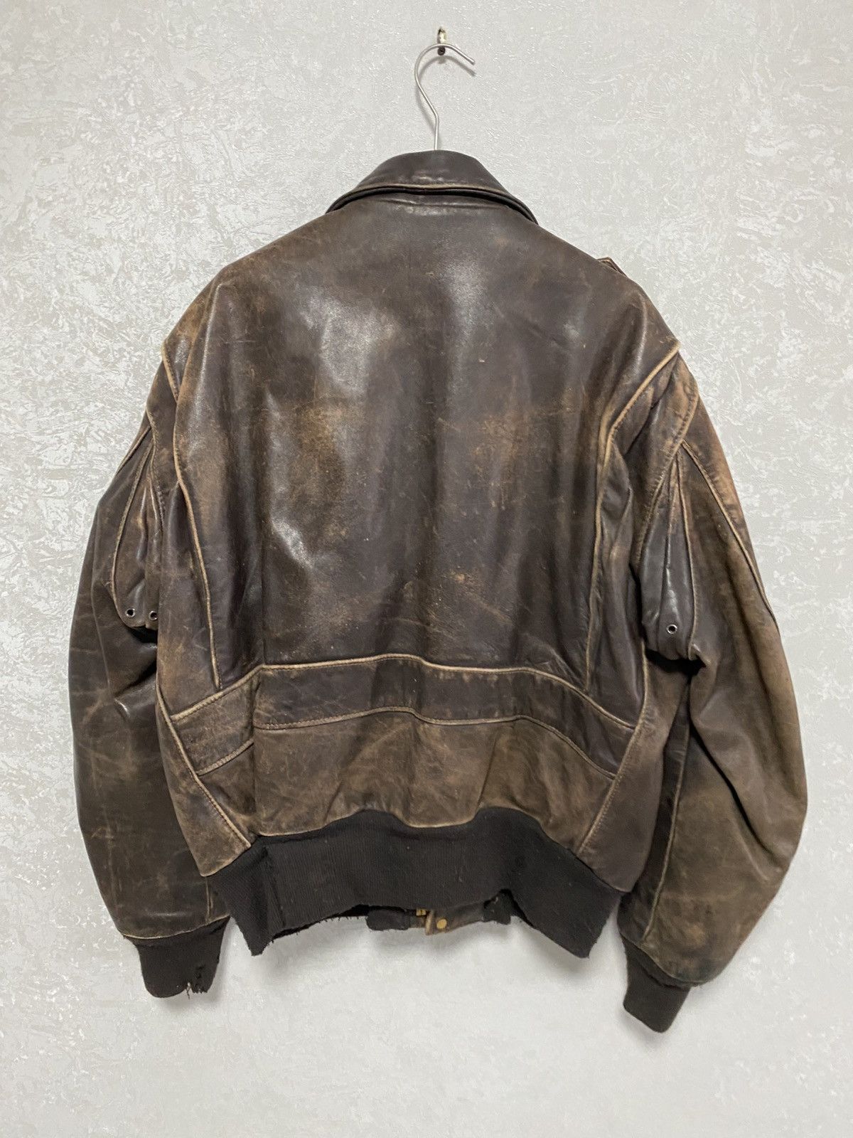 Schott GENUINE VINTAGE 70s SCHOTT IS 674 MS LEATHER FLIGHT JACKET Size US M / EU 48-50 / 2 - 17 Thumbnail
